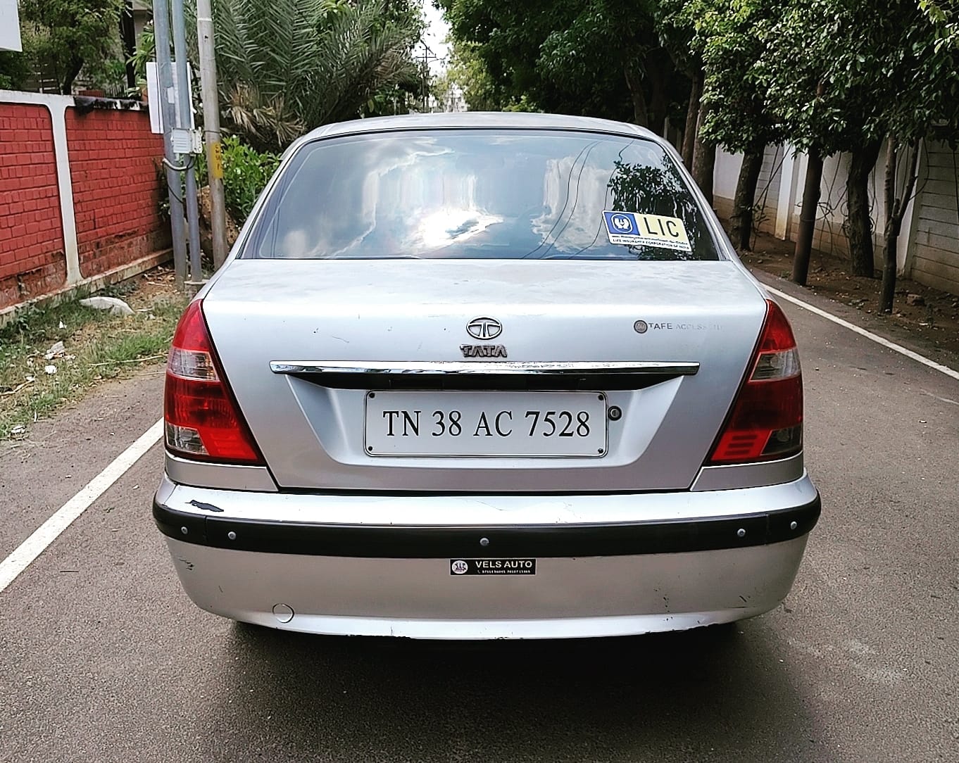 Tata Indigo - Image 6