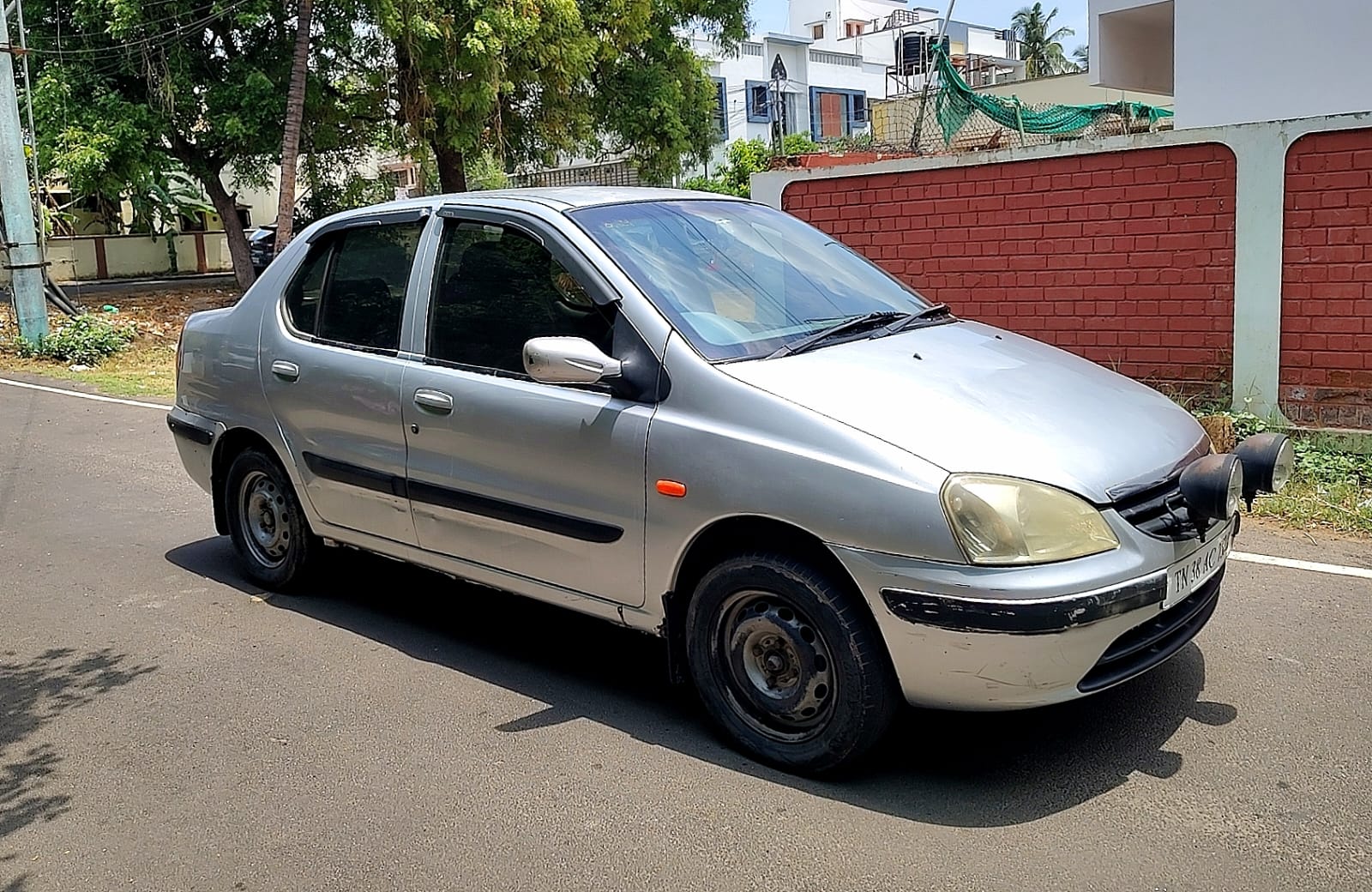 Tata Indigo - Image 2