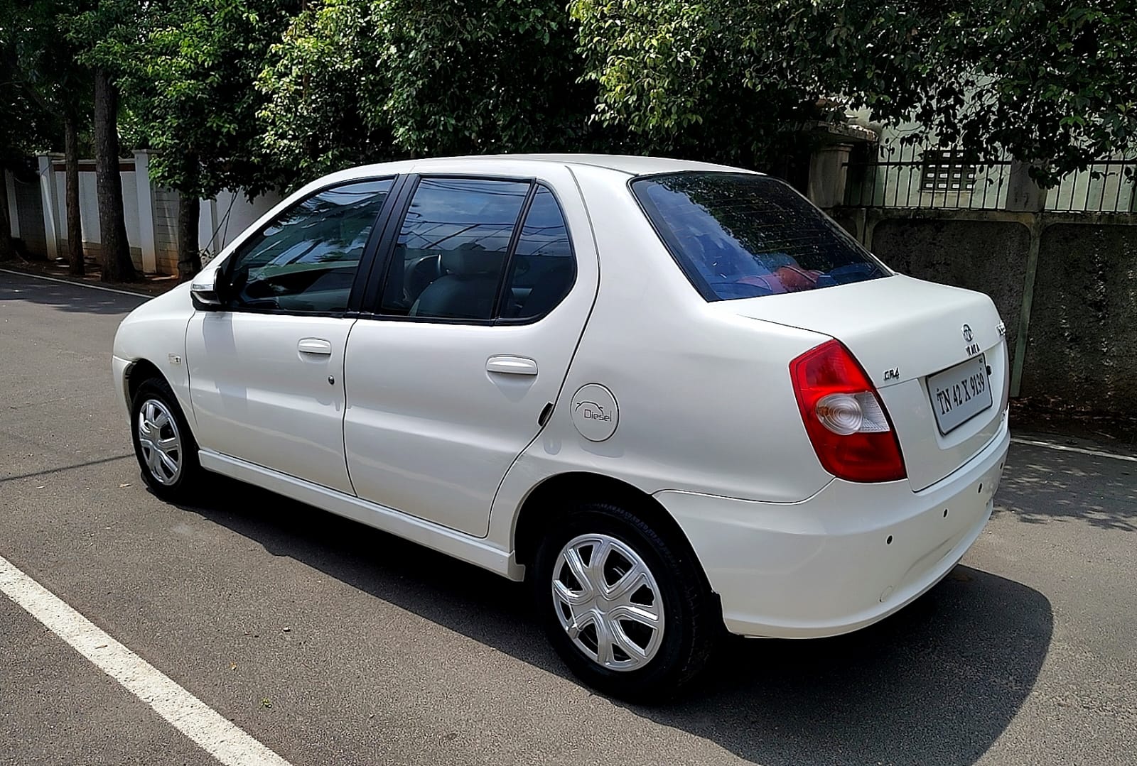 Tata Indigo - Image 5