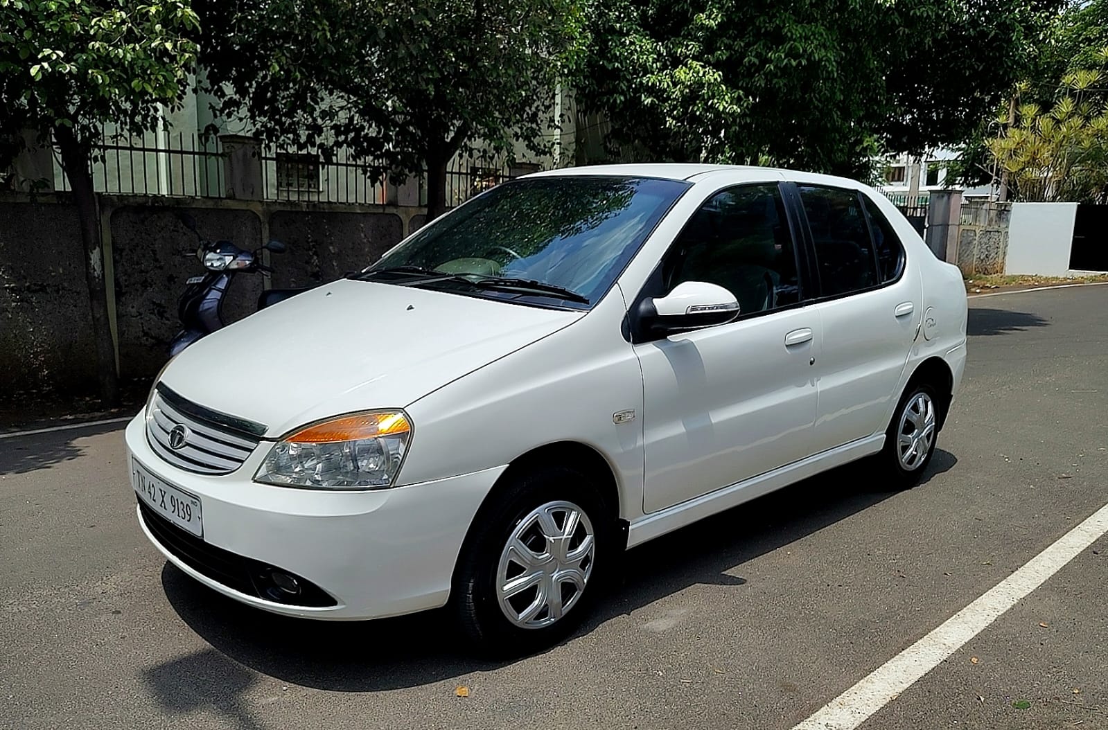 Tata Indigo - Image 4