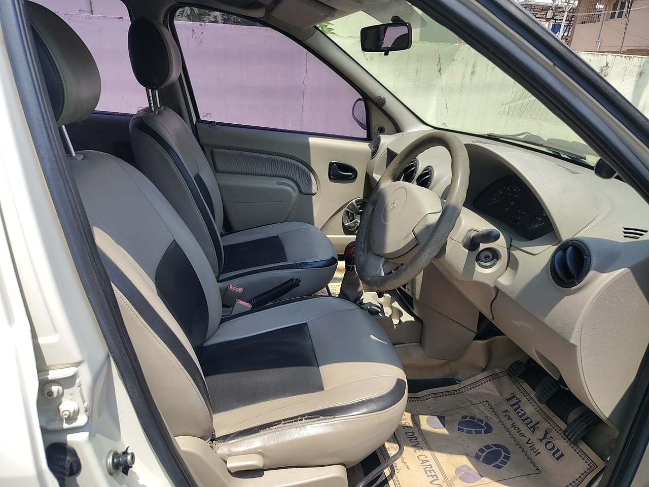 Renault Logan - Image 4