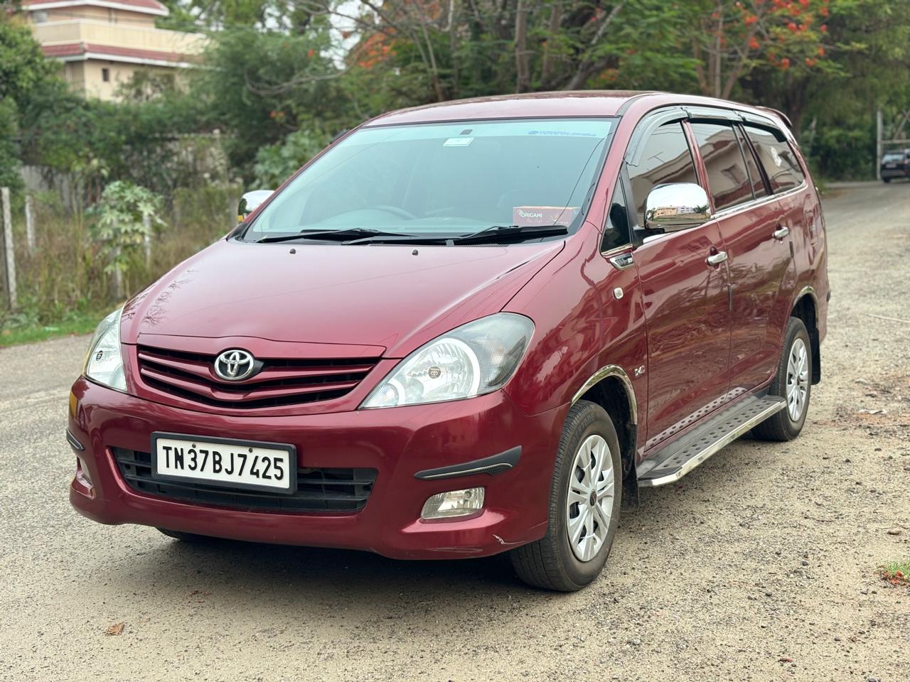 Toyota Innova - Image 7