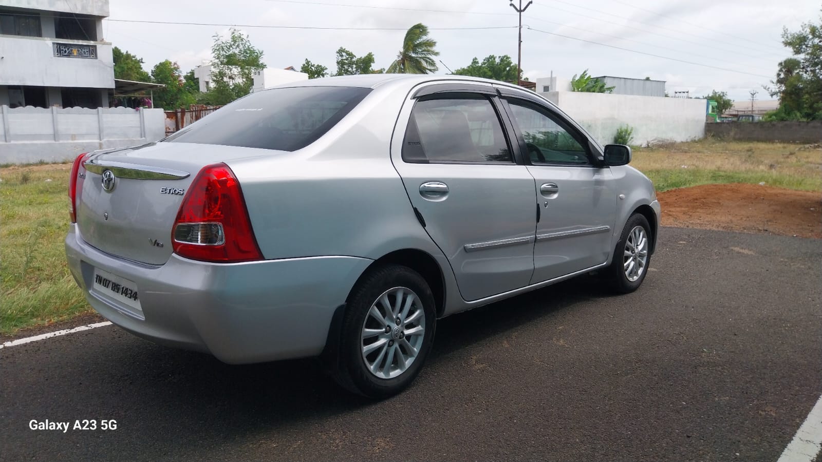 Toyota Etios - Image 4