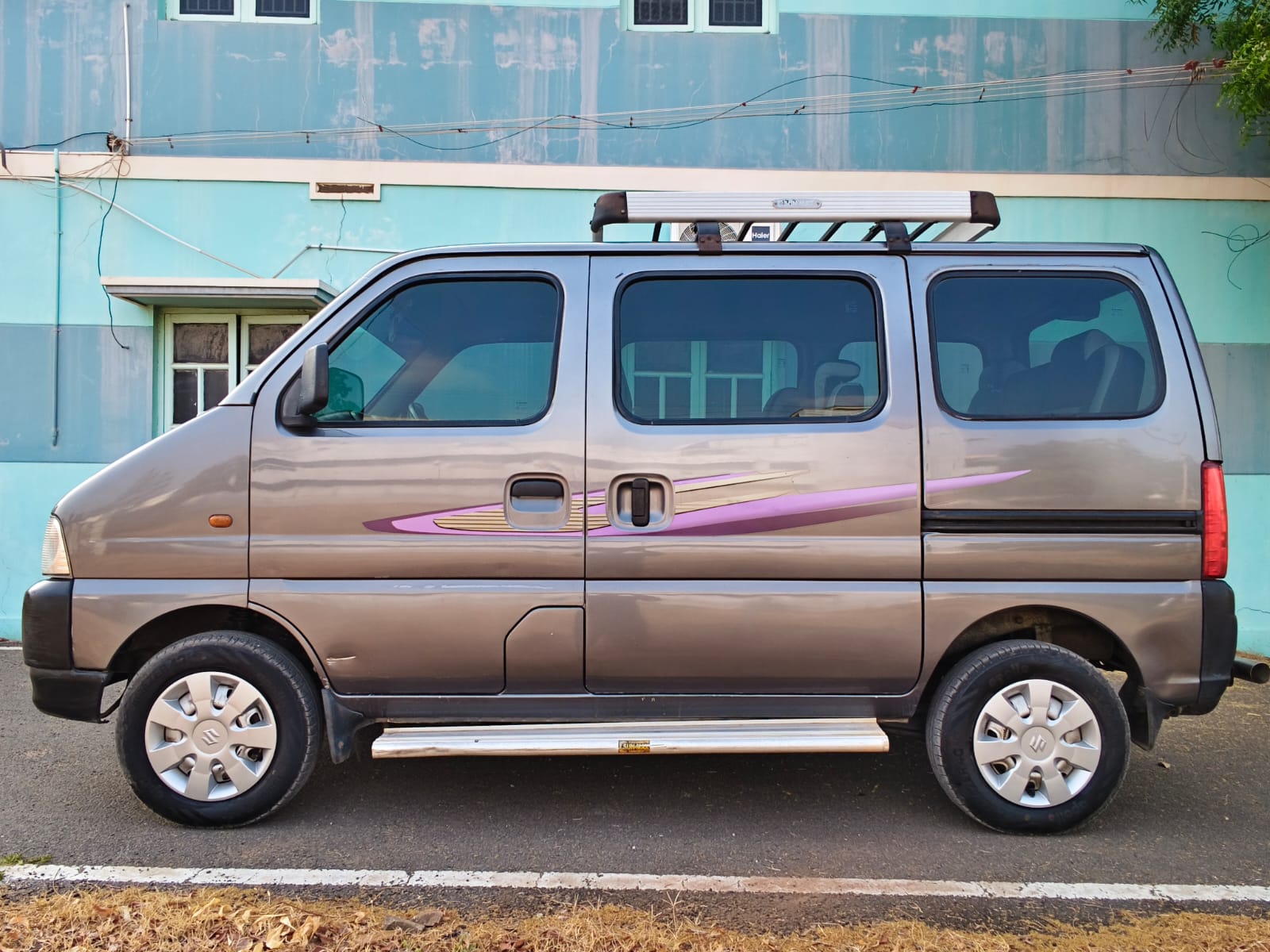 Maruti Suzuki Eeco - Image 6