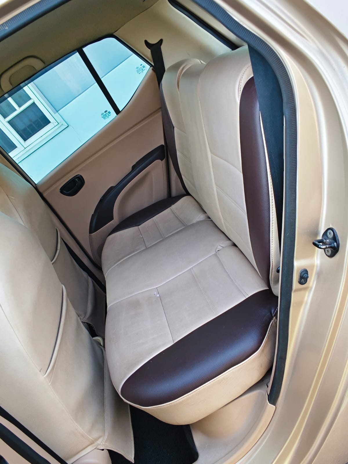 Hyundai i10 - Image 2