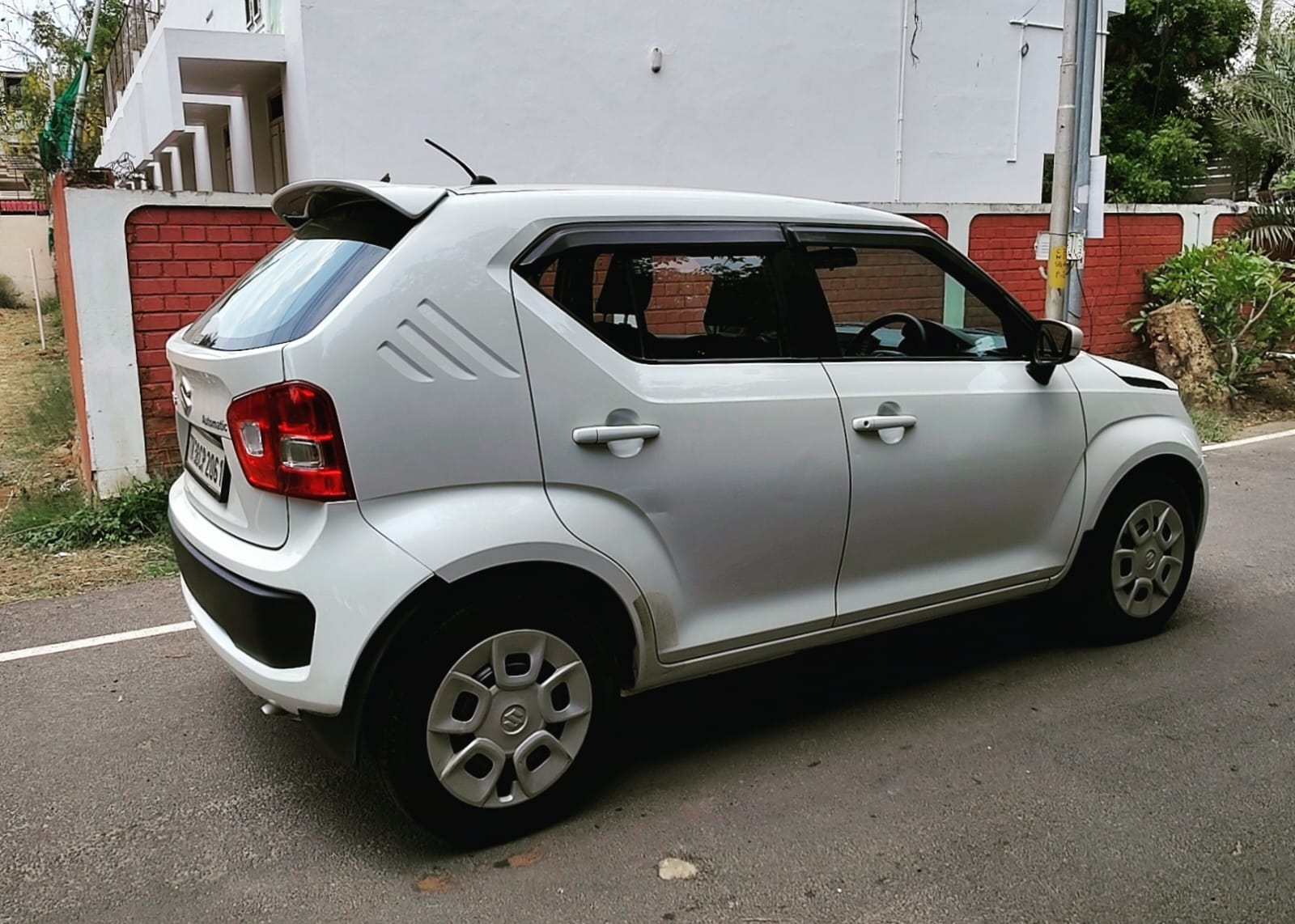 Maruti Suzuki Ignis - Image 2
