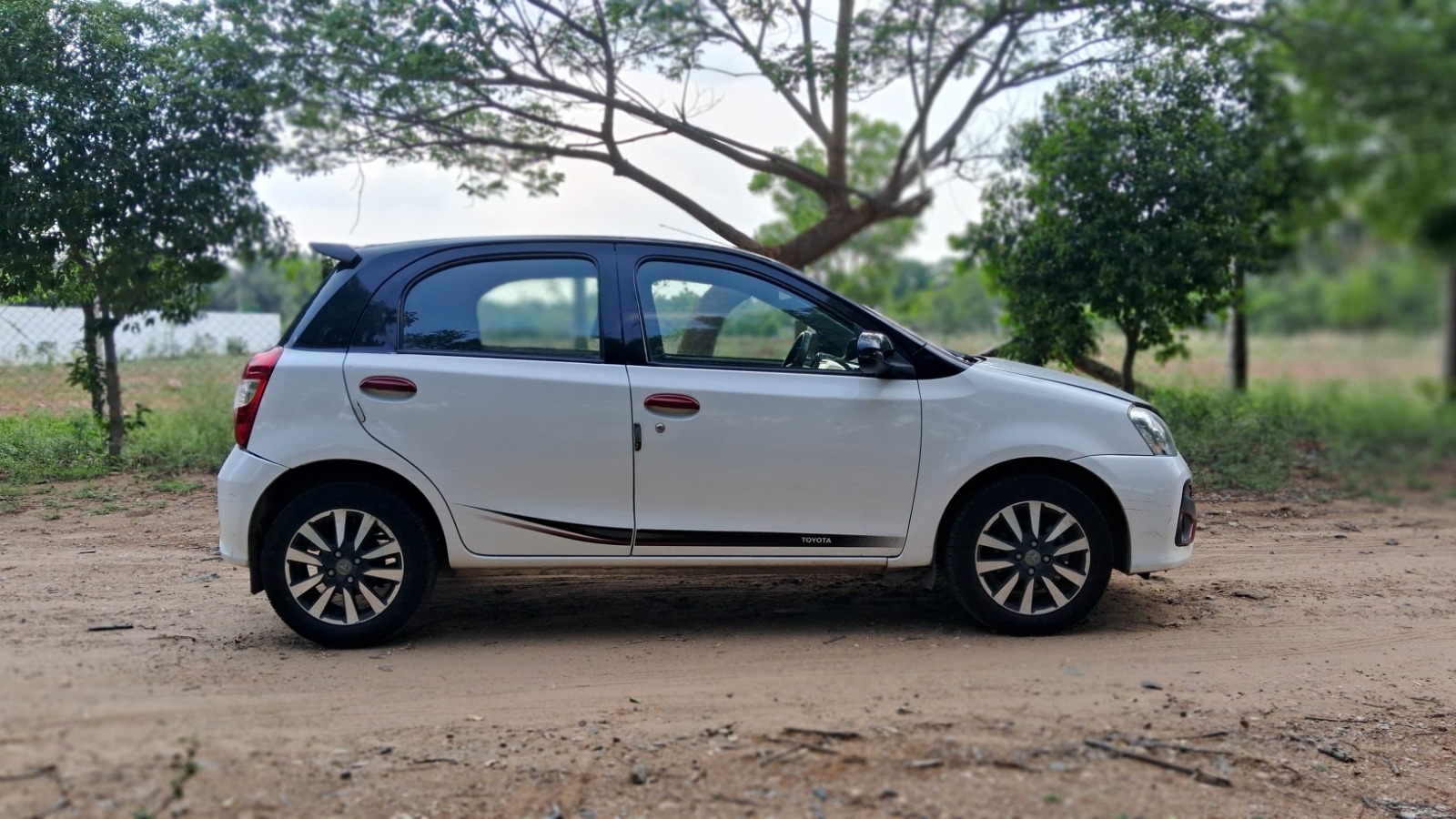Toyota Etios Liva