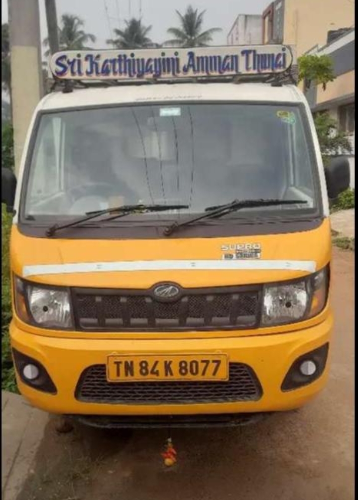 Mahindra Supro