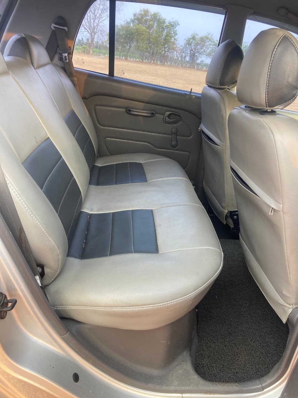 Hyundai Santro - Image 6