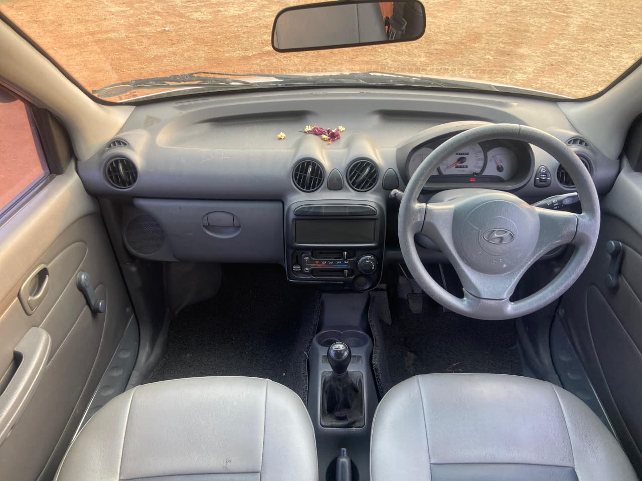 Hyundai Santro - Image 9