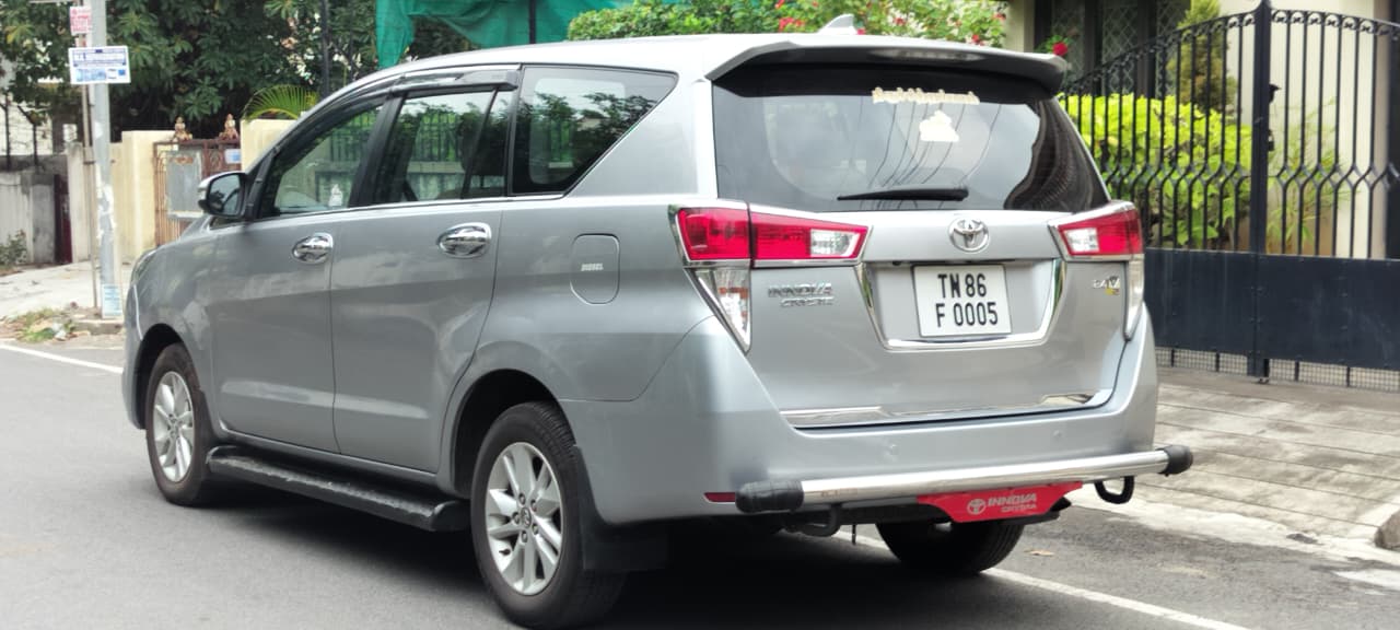 Toyota Innova Crysta - Image 9