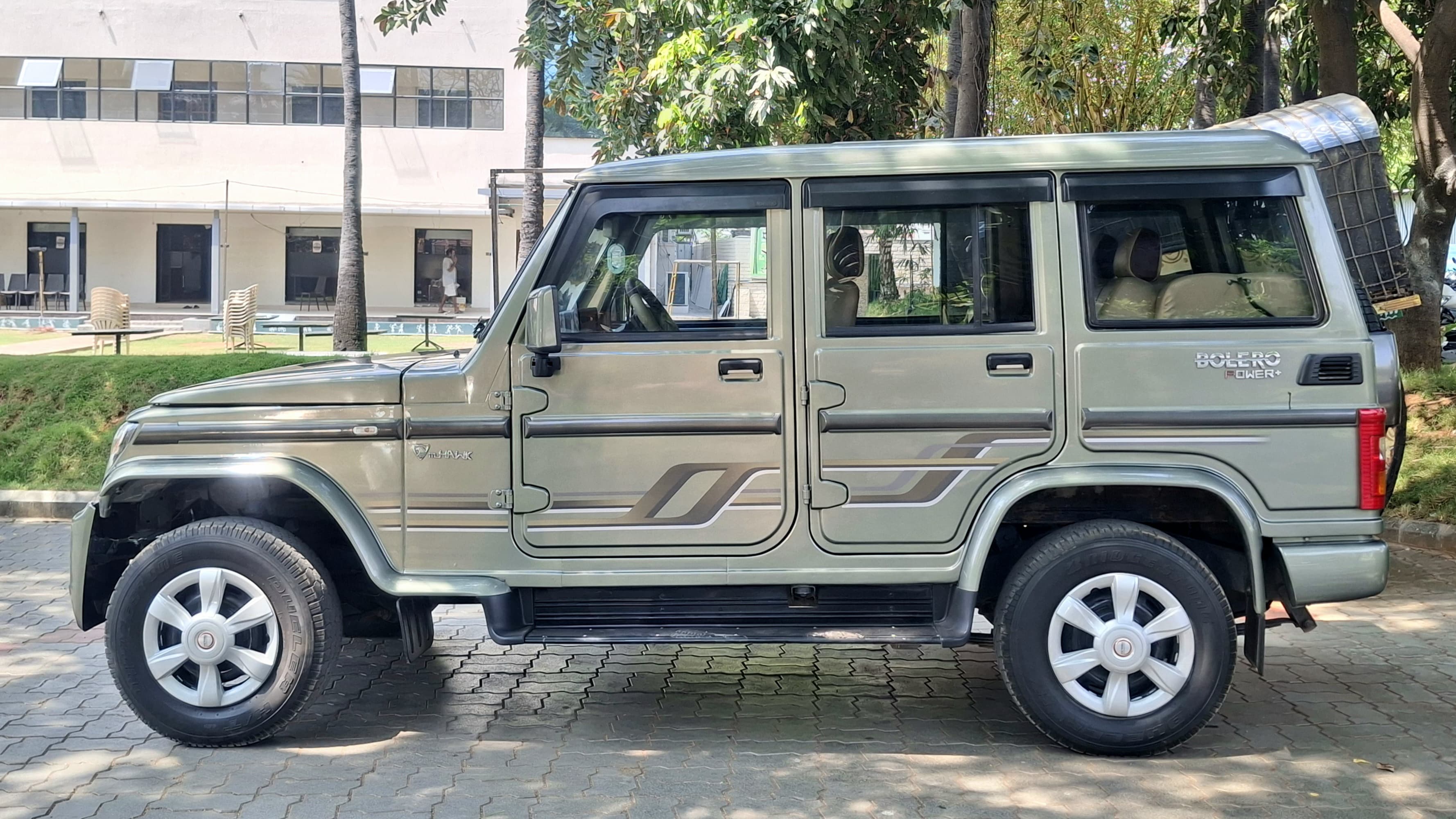 Mahindra Bolero - Image 3