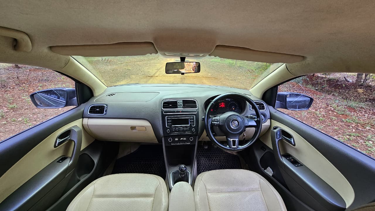 Volkswagen Vento - Image 5