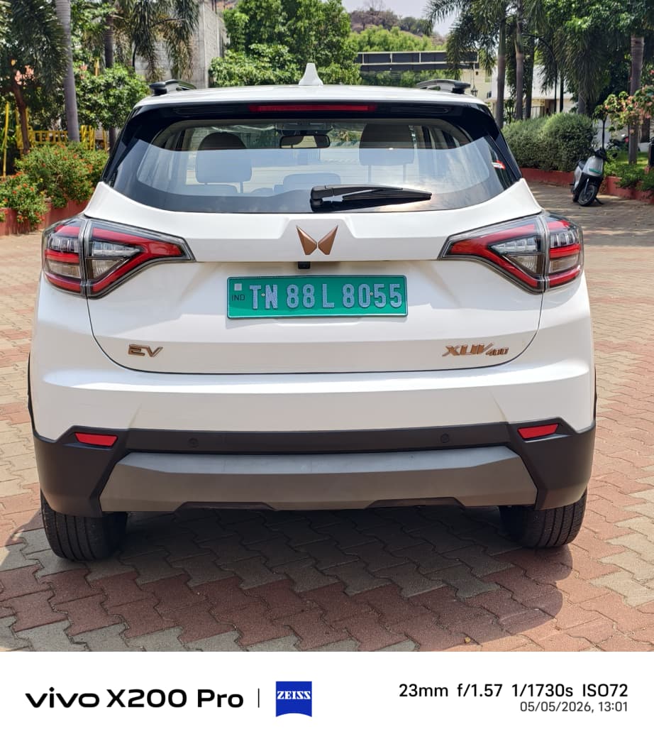 Mahindra XUV 400 - Image 4