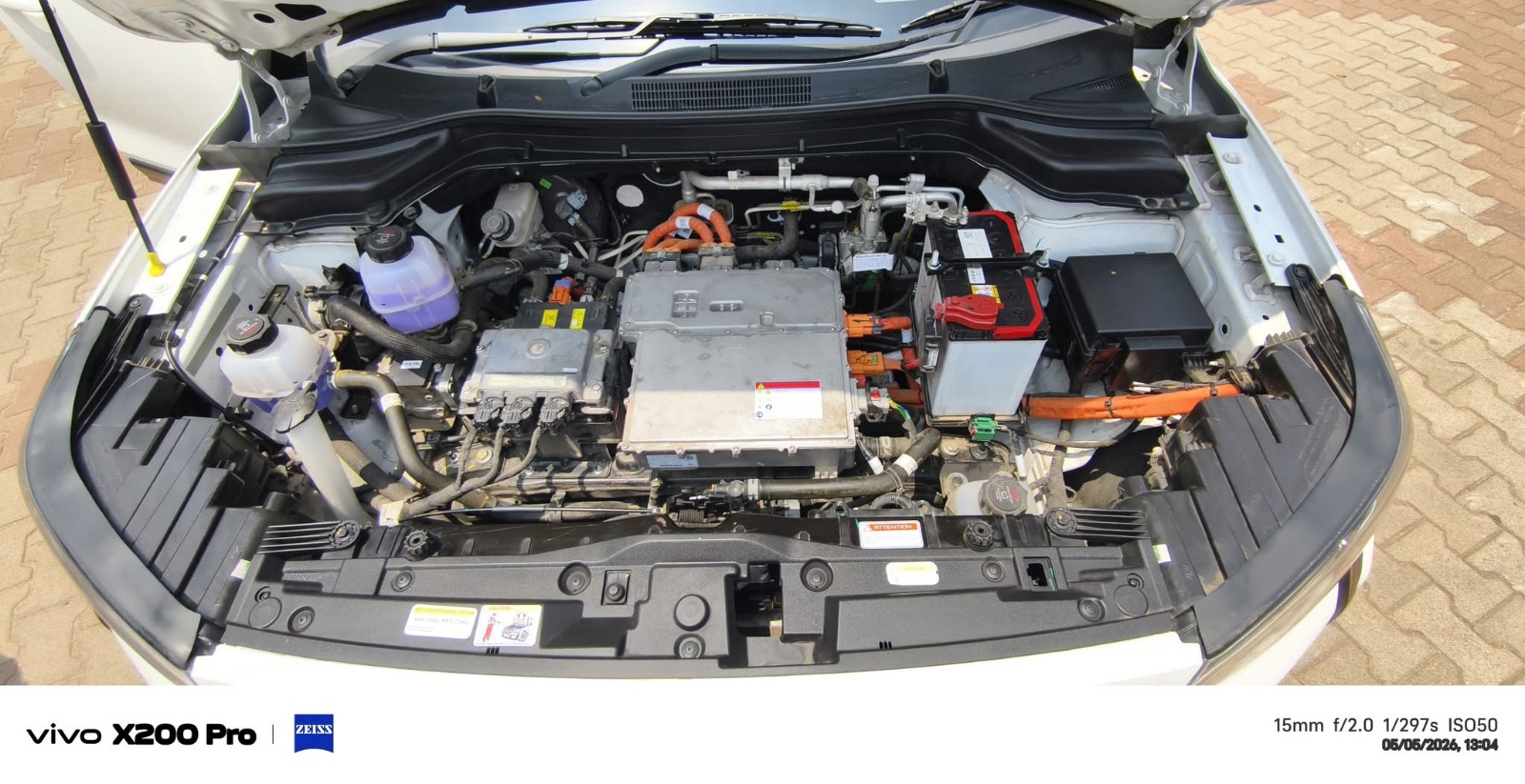 Mahindra XUV 400 - Image 1