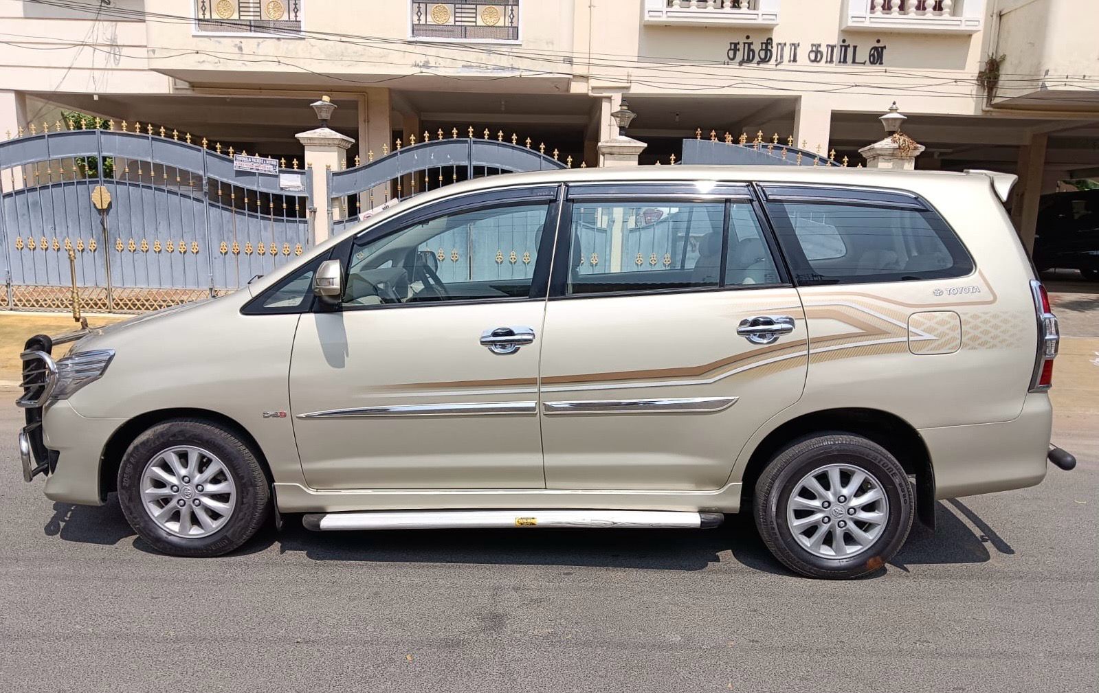 Toyota Innova