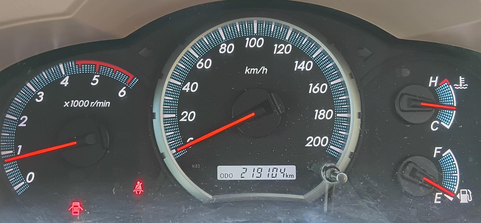 Toyota Innova - Image 2