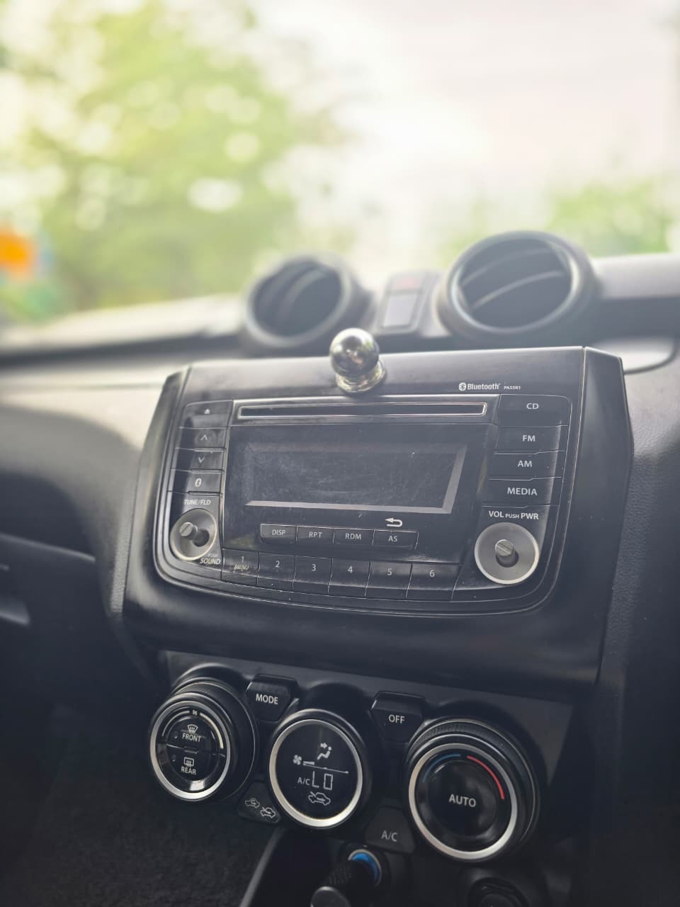 Maruti Suzuki Swift - Image 5