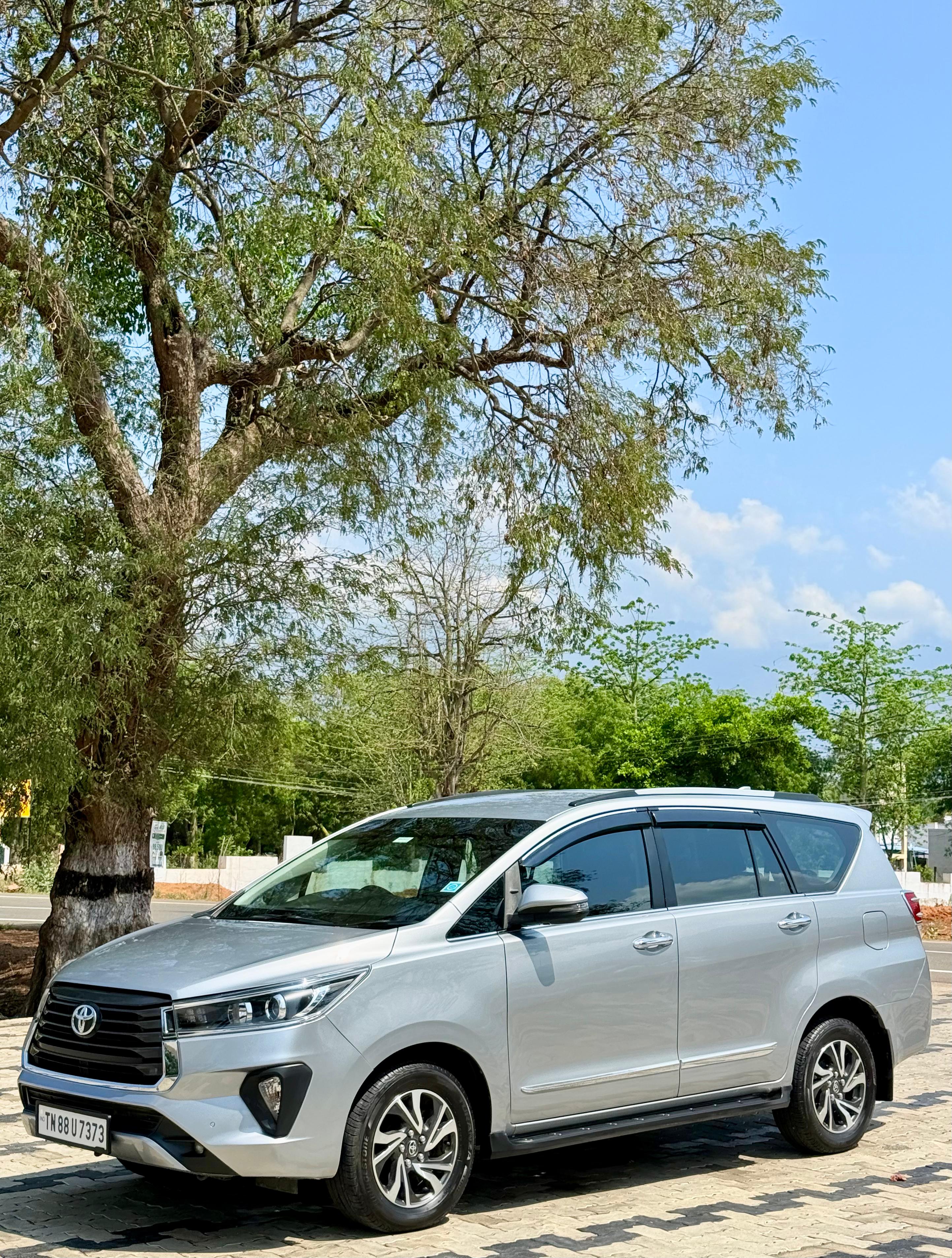 Toyota Innova Crysta - Image 9