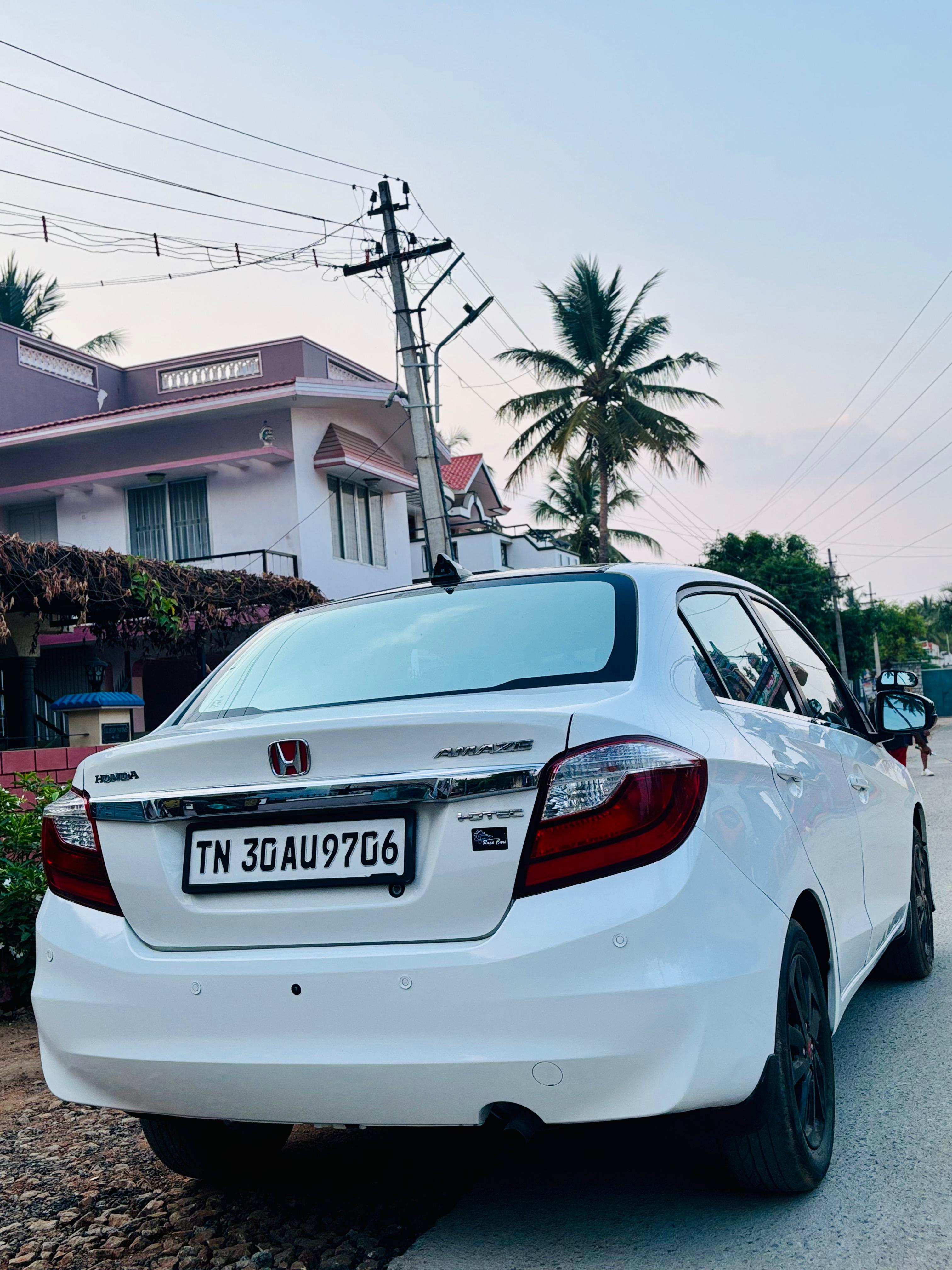 Honda Amaze - Image 9