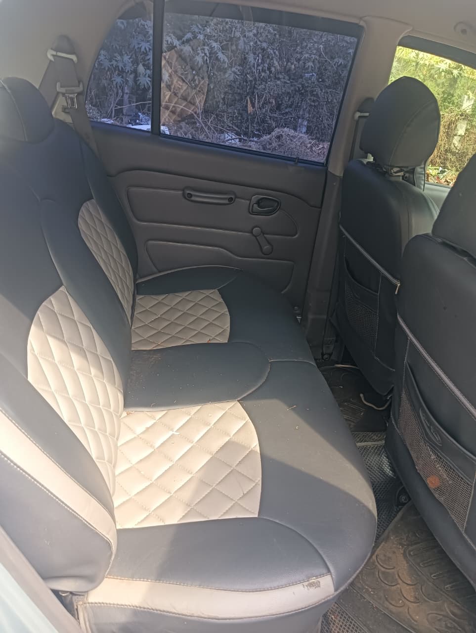 Hyundai Santro Xing - Image 2