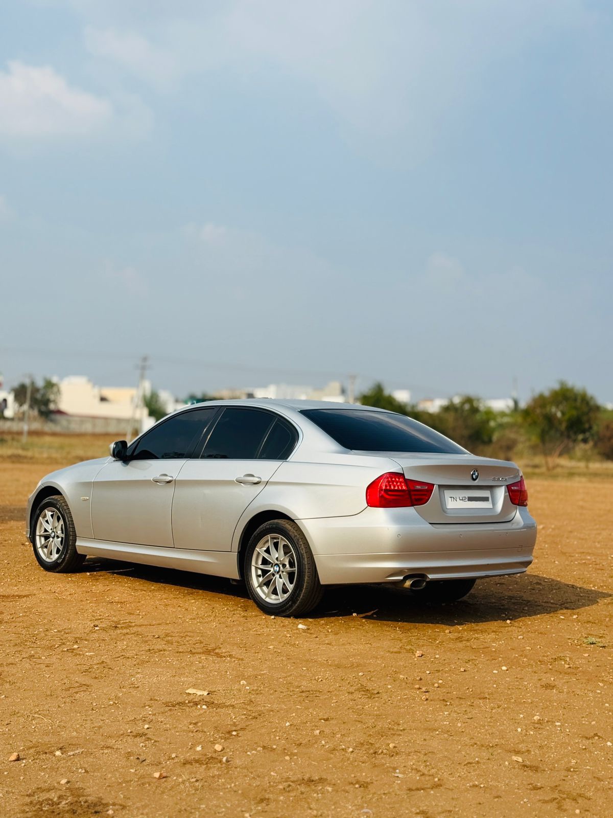 BMW 320D - Image 2