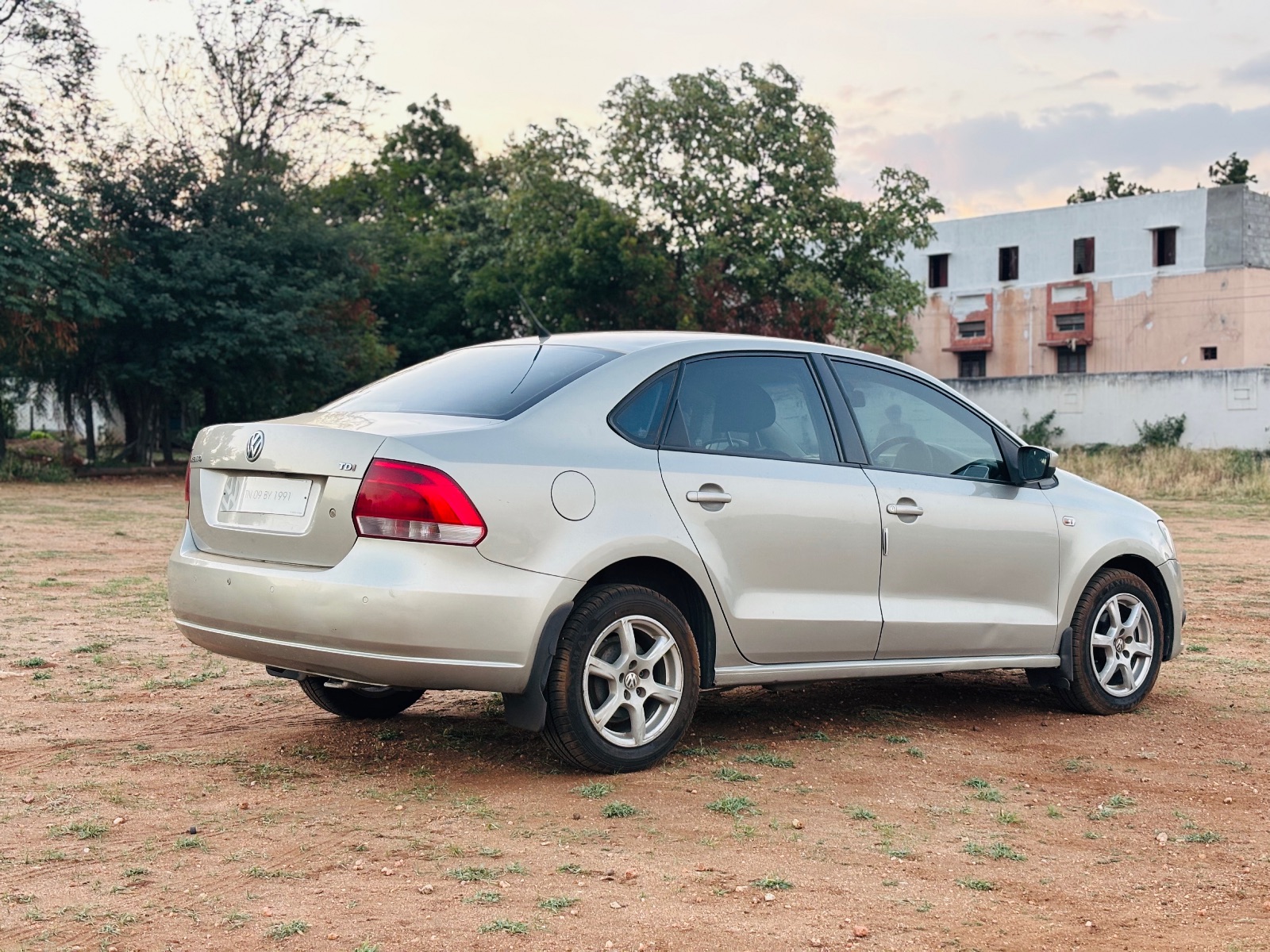 Volkswagen Vento - Image 4