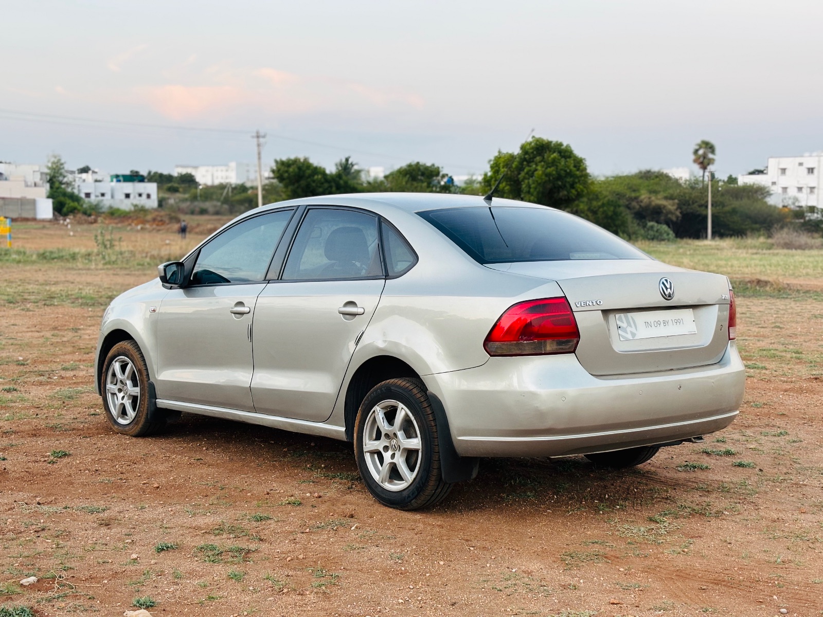 Volkswagen Vento - Image 3