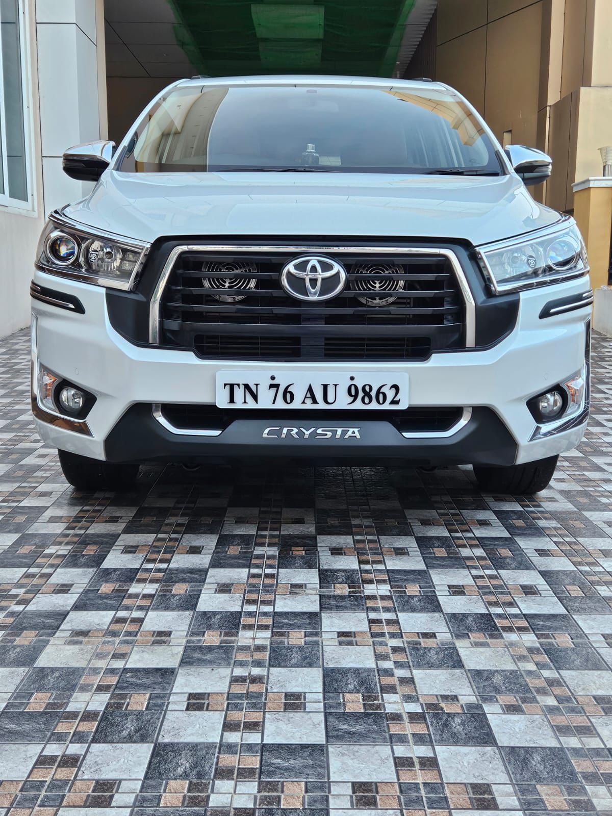 Toyota Innova Crysta