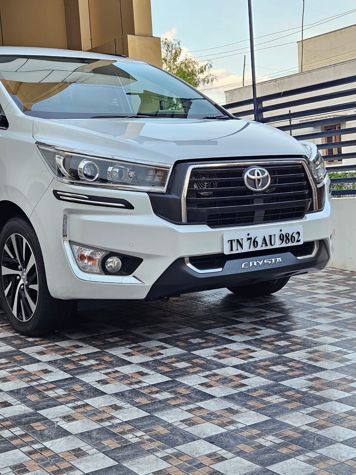 Toyota Innova Crysta - Image 3