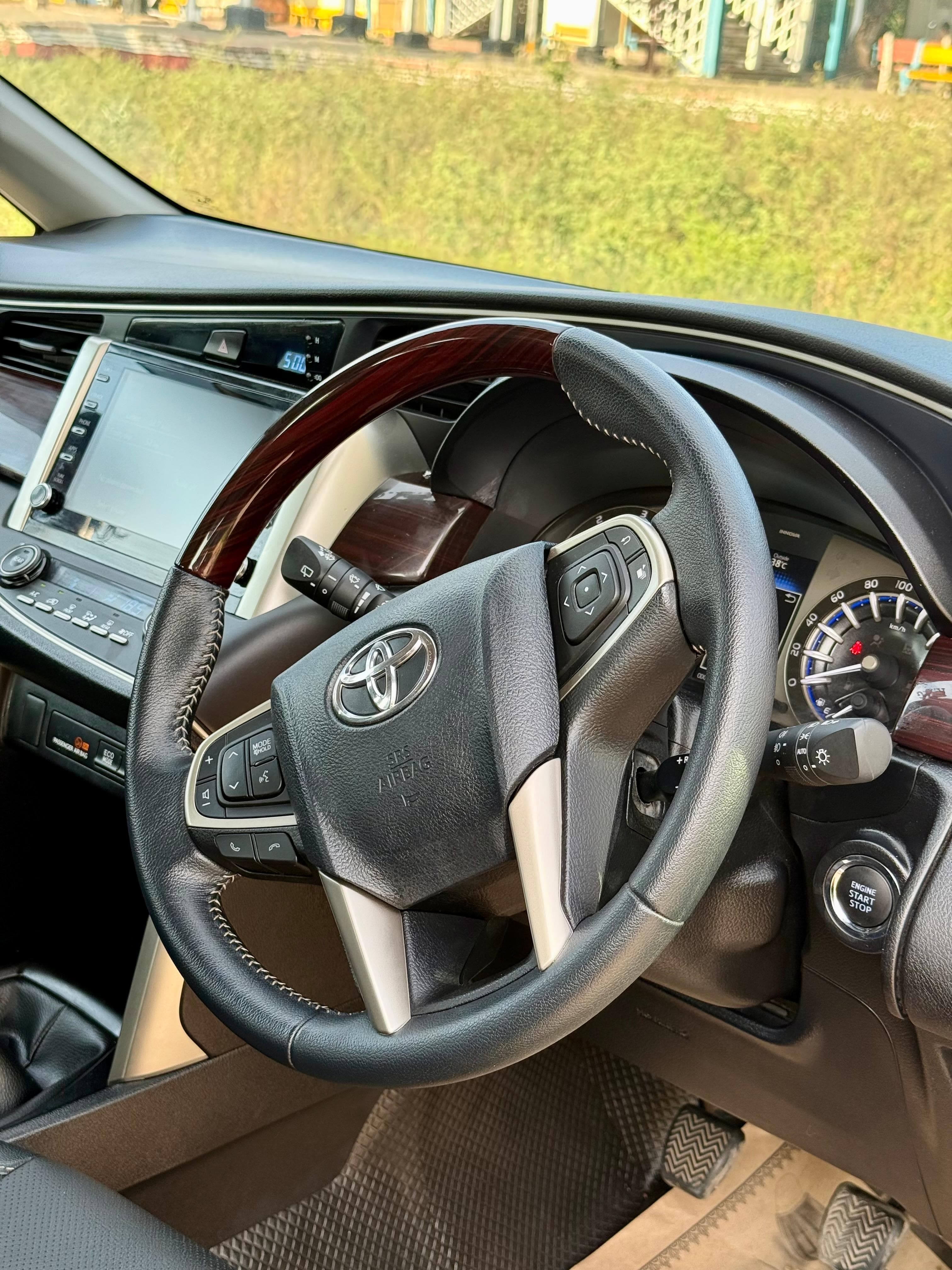 Toyota Innova Crysta - Image 2