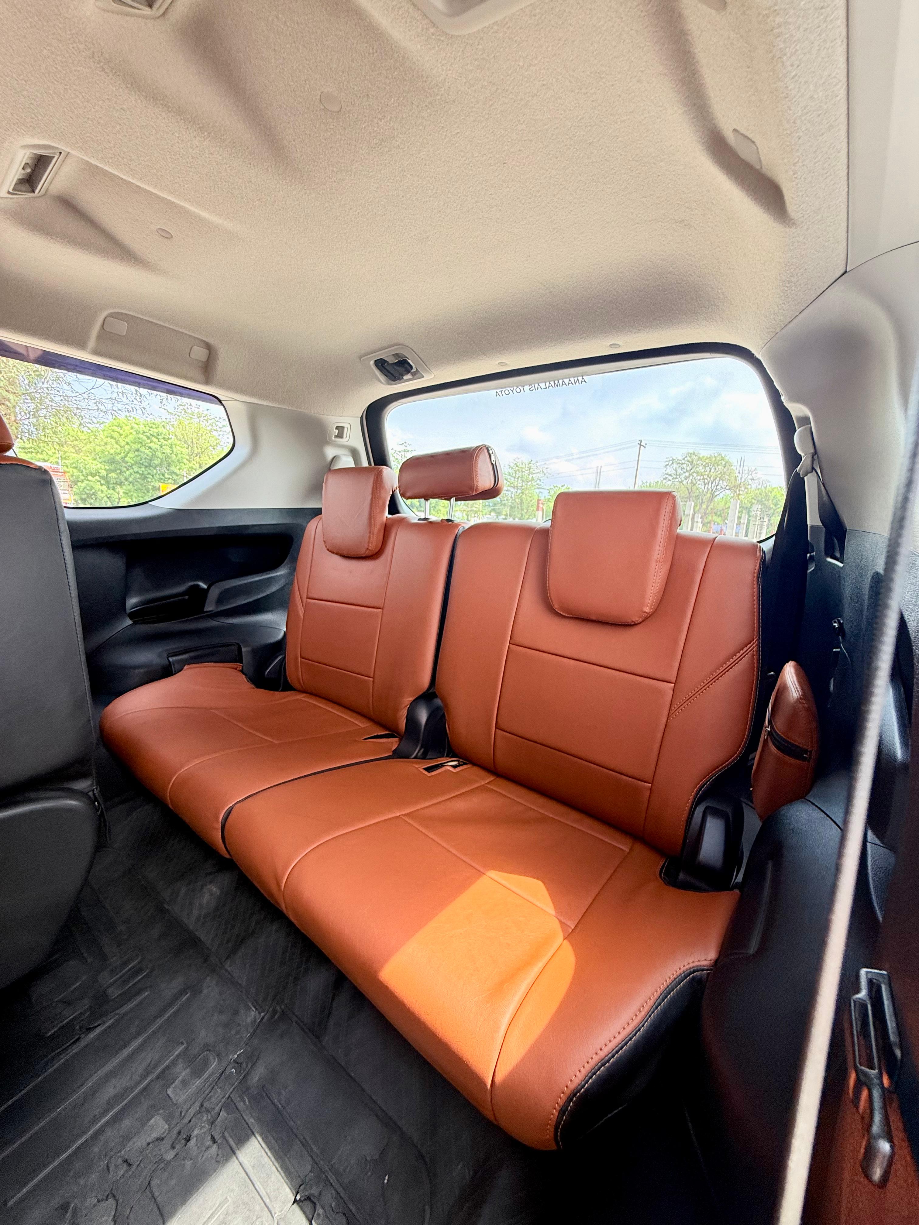 Toyota Innova Crysta - Image 4