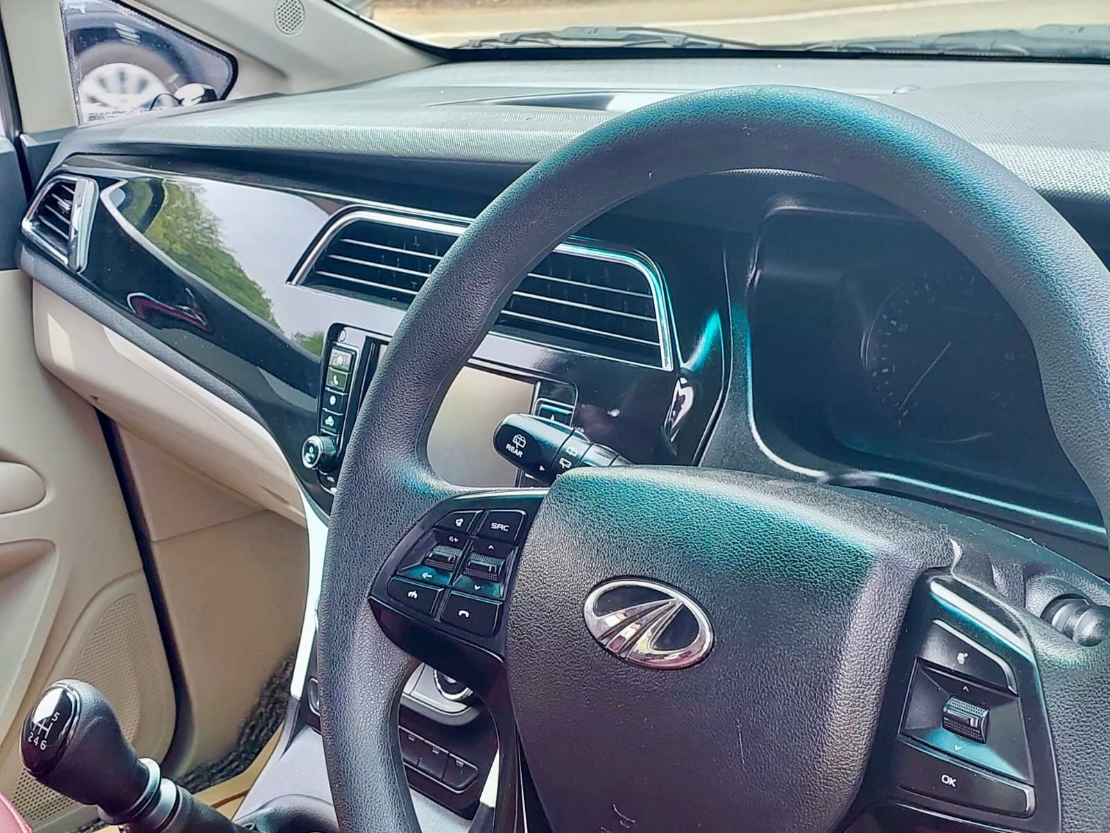 Mahindra Marazzo - Image 3