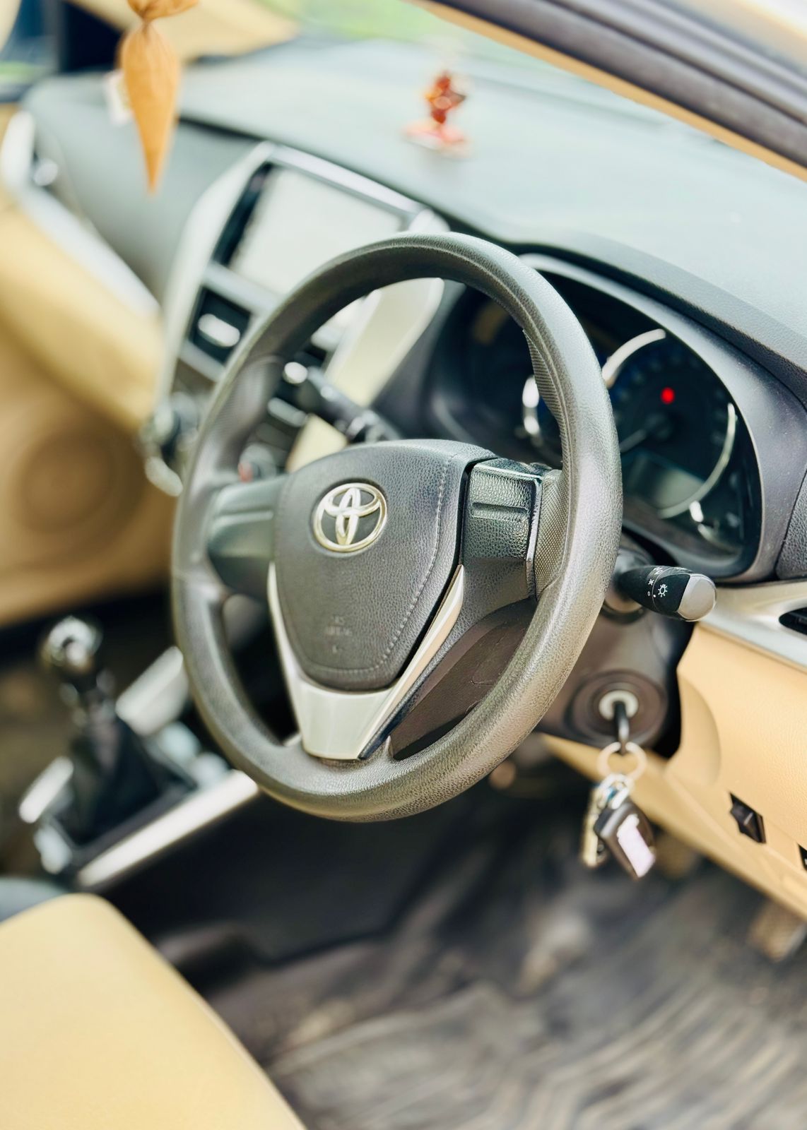 Toyota yaris - Image 7