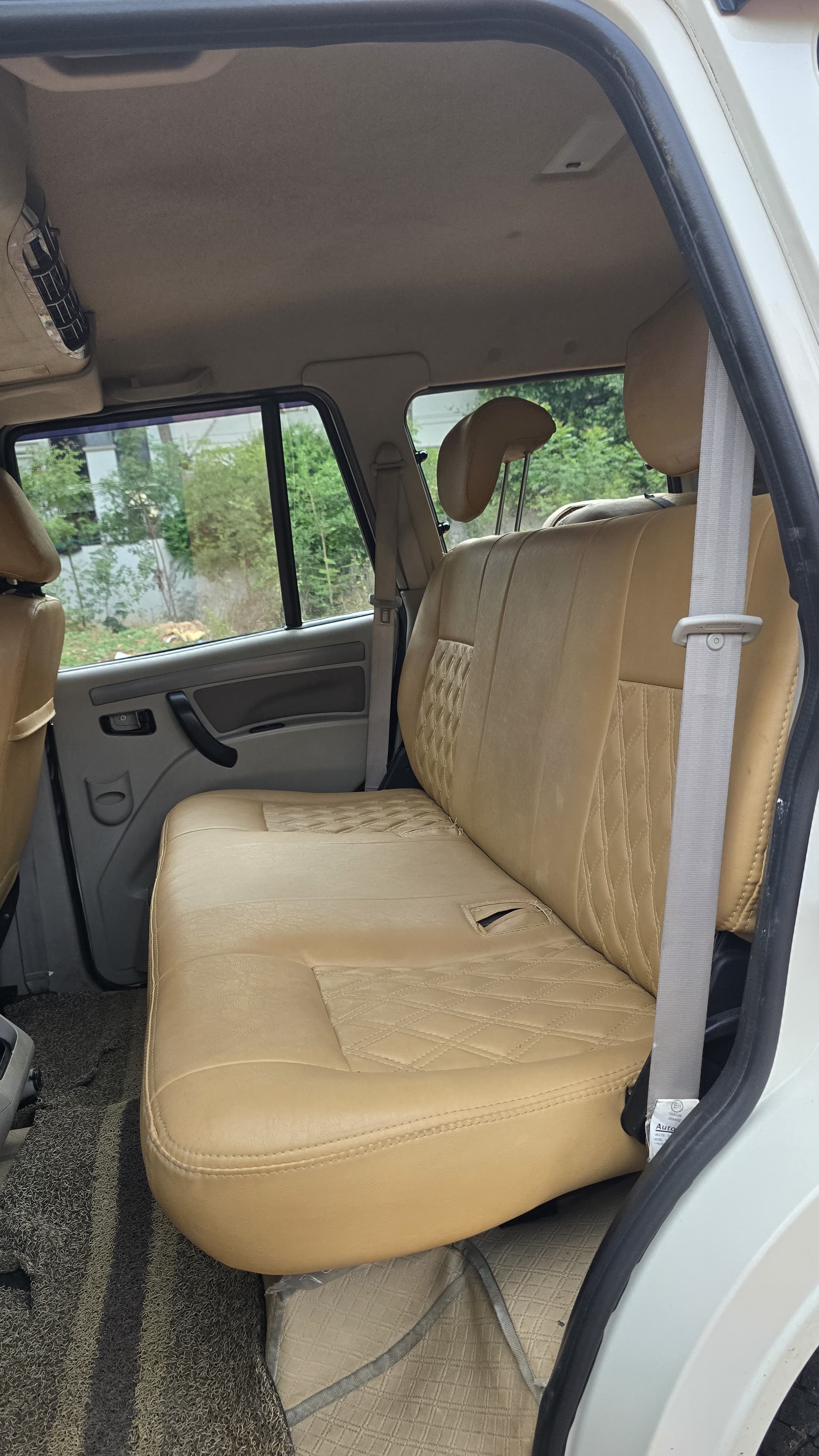 Mahindra Scorpio - Image 8