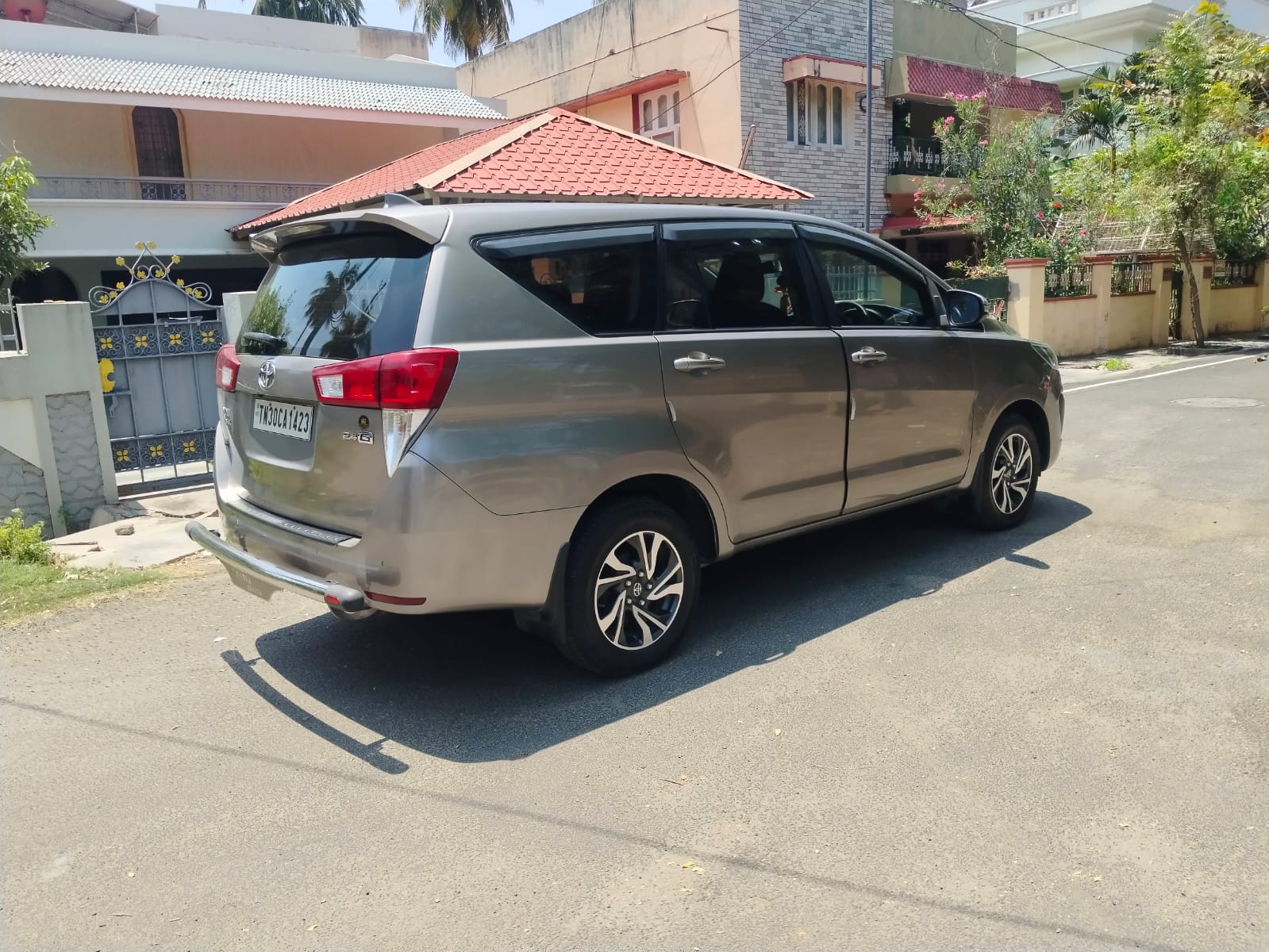 Toyota Innova Crysta