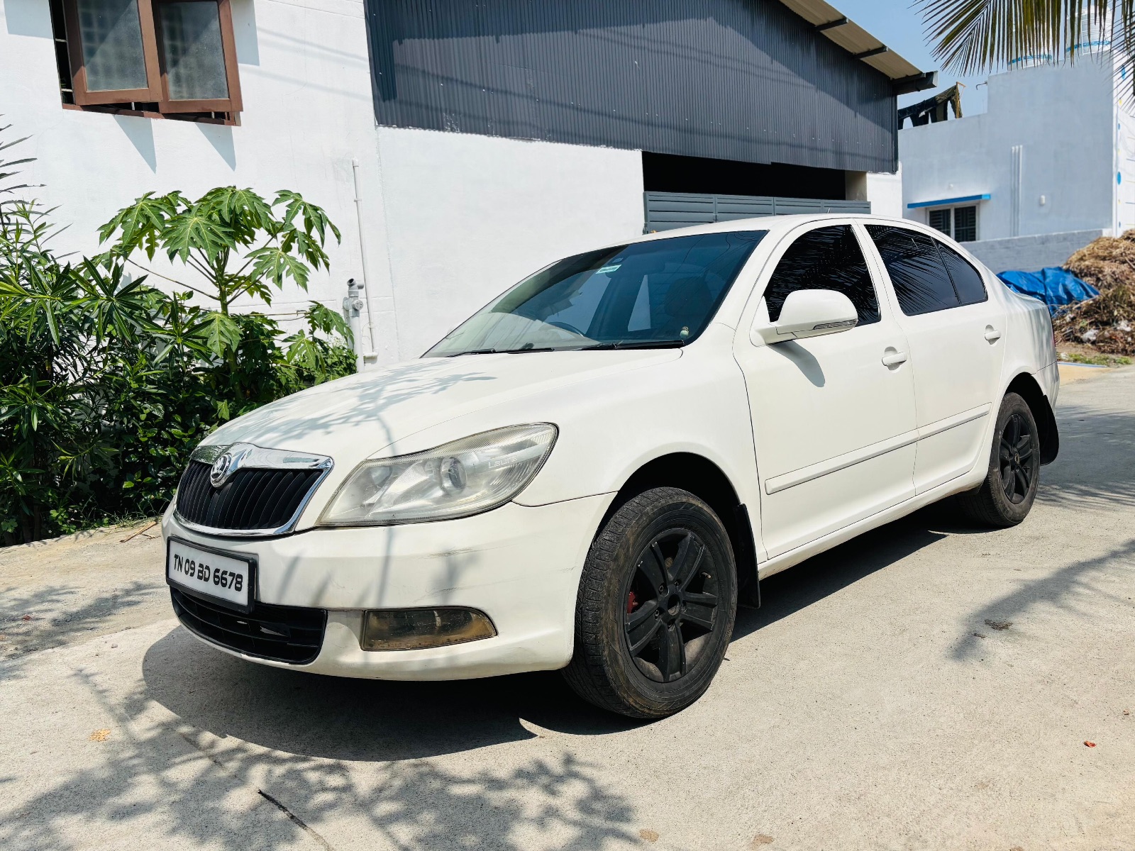 Skoda Laura - Image 4