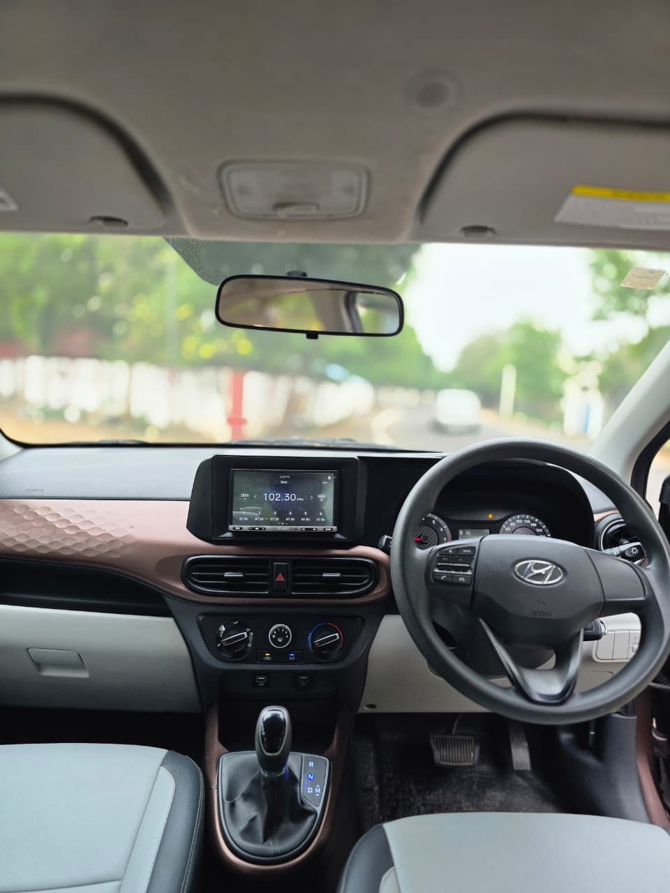 Hyundai Aura - Image 3