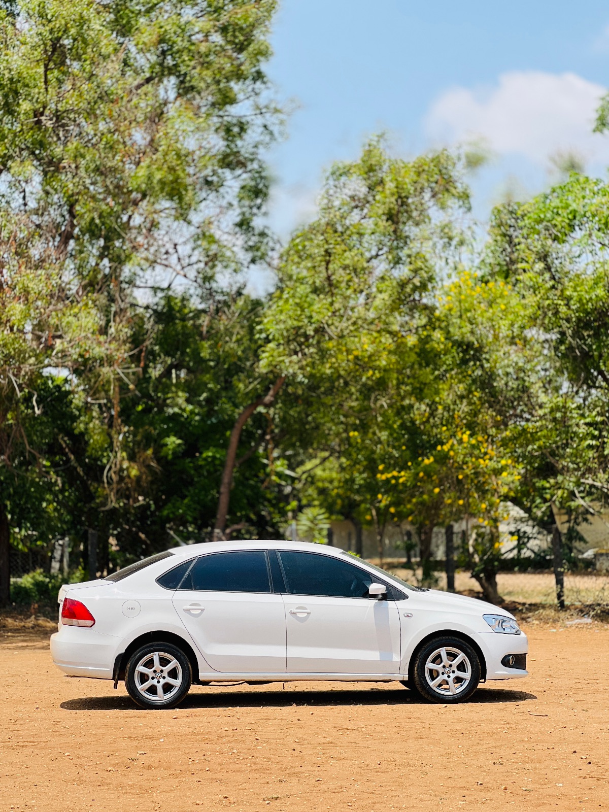 Volkswagen Vento - Image 6