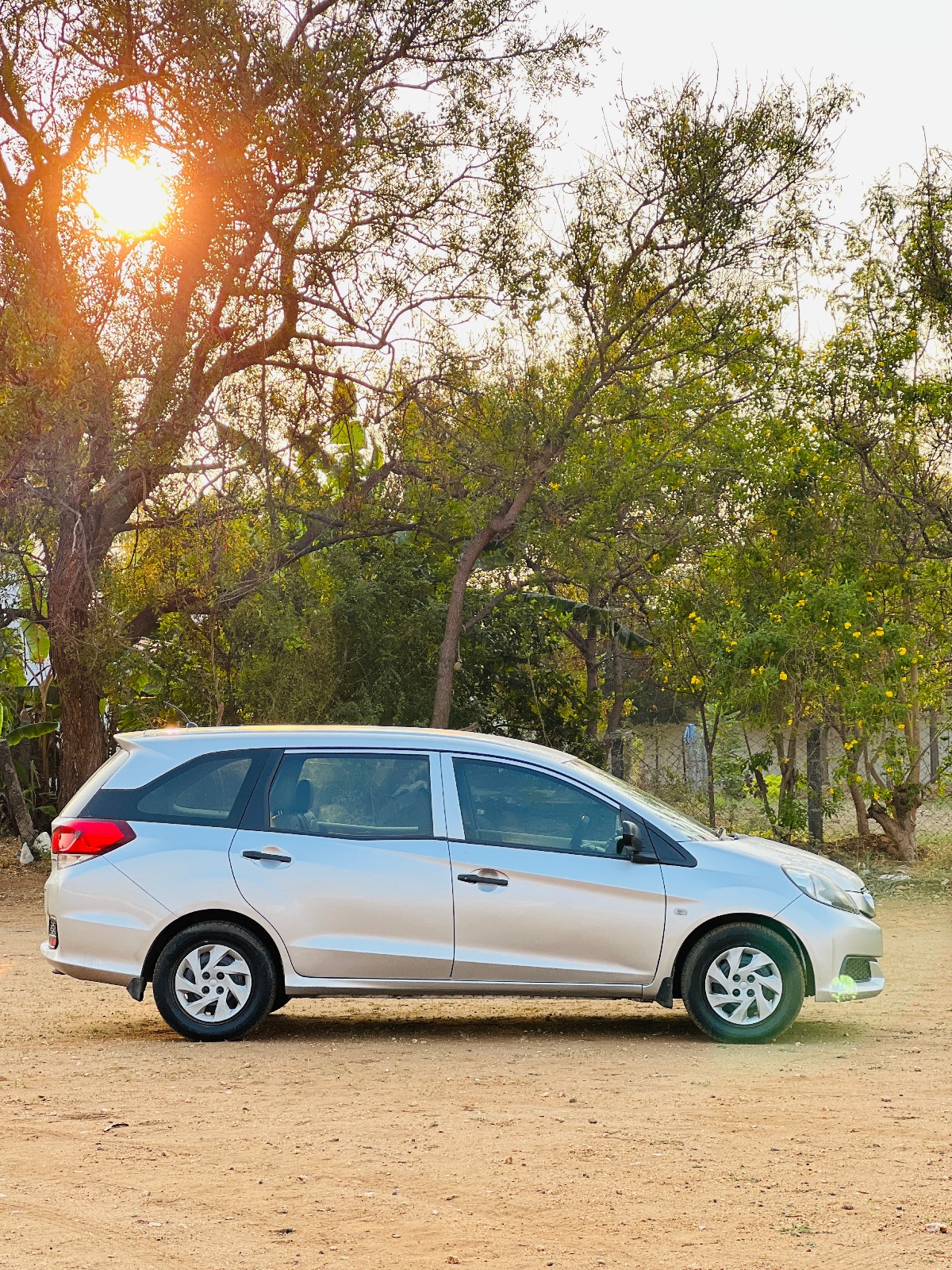 Honda Mobilio - Image 6