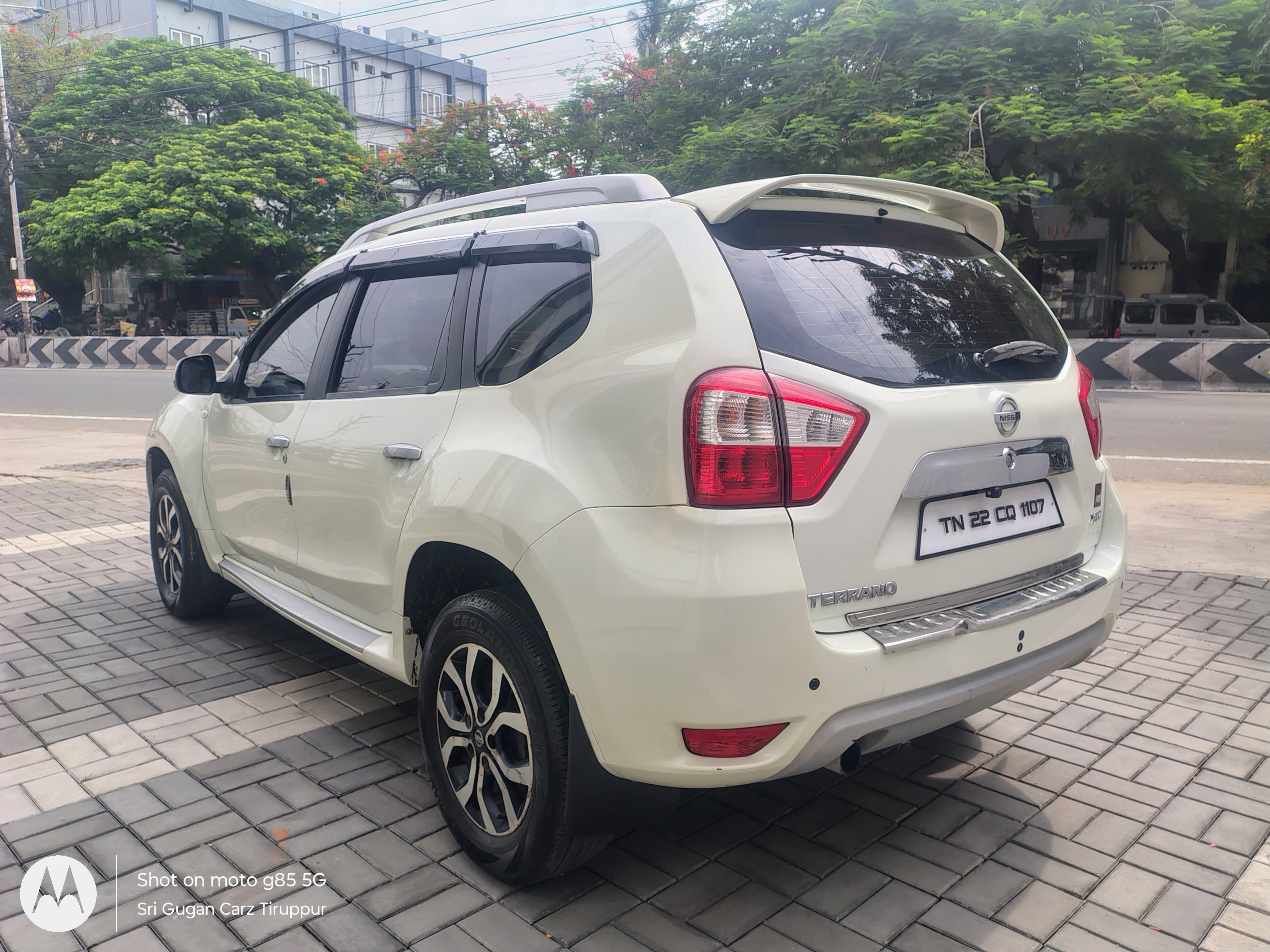 Nissan Terrano - Image 3