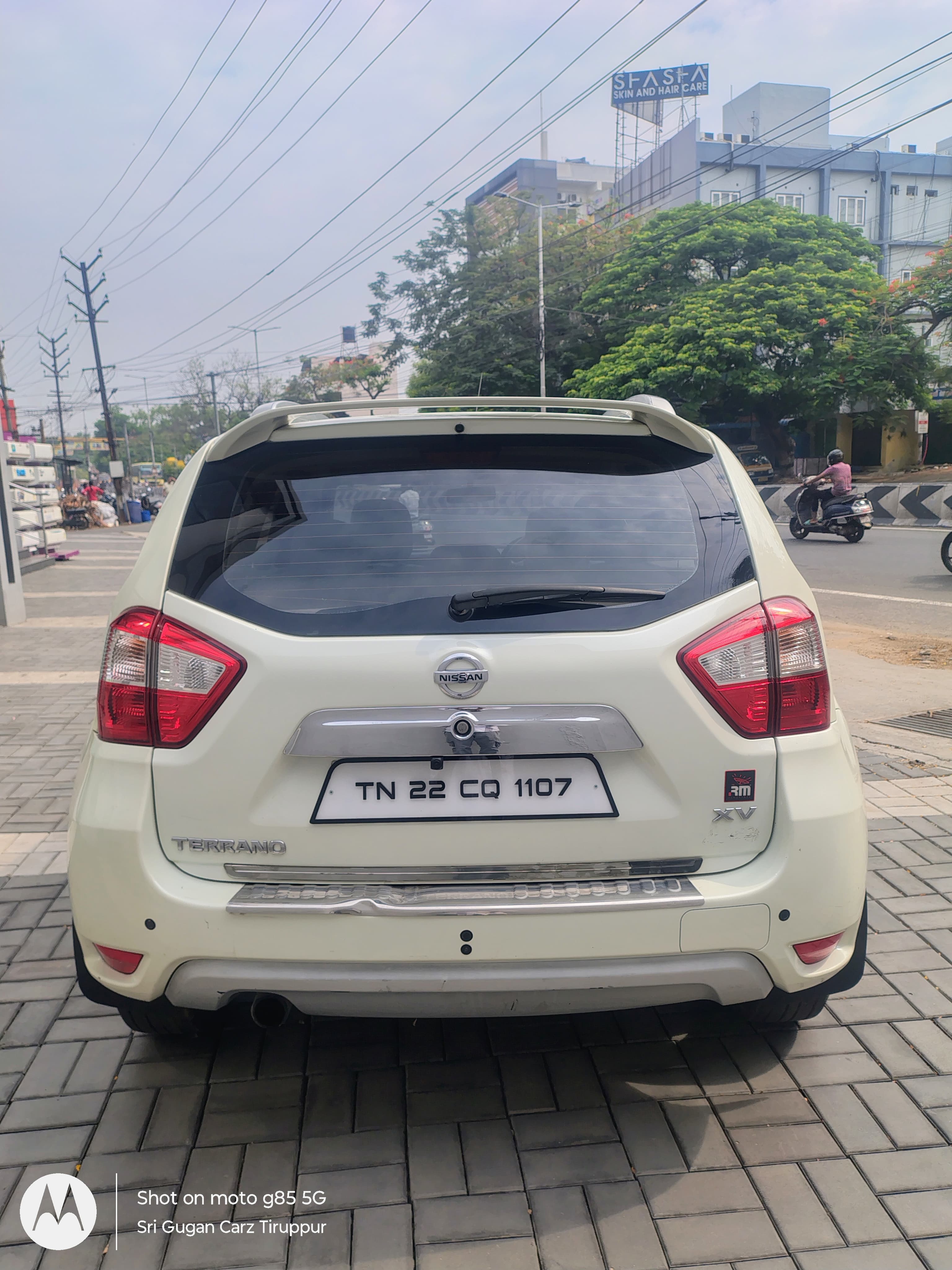 Nissan Terrano - Image 2