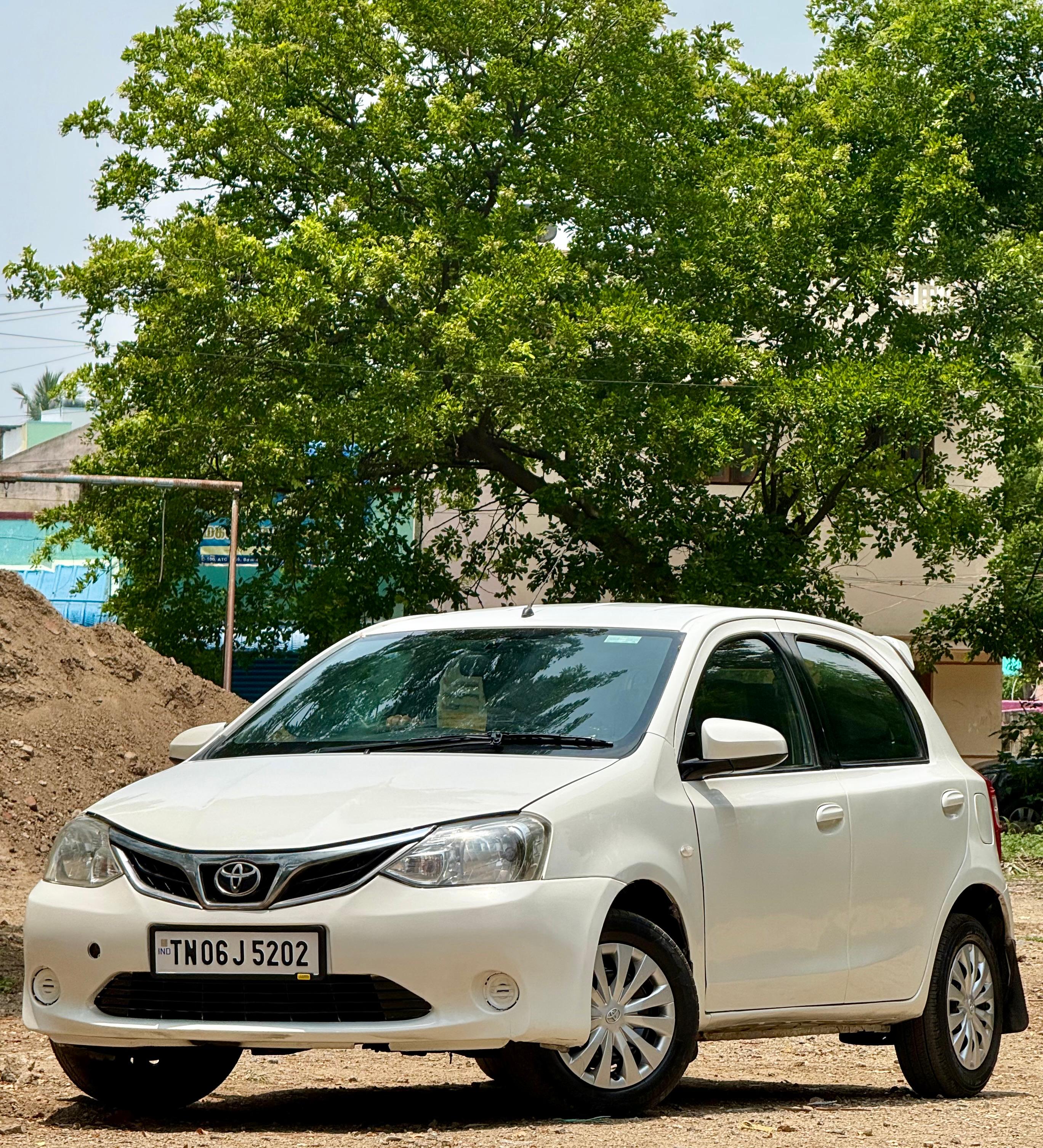 Toyota Etios Liva - Image 10