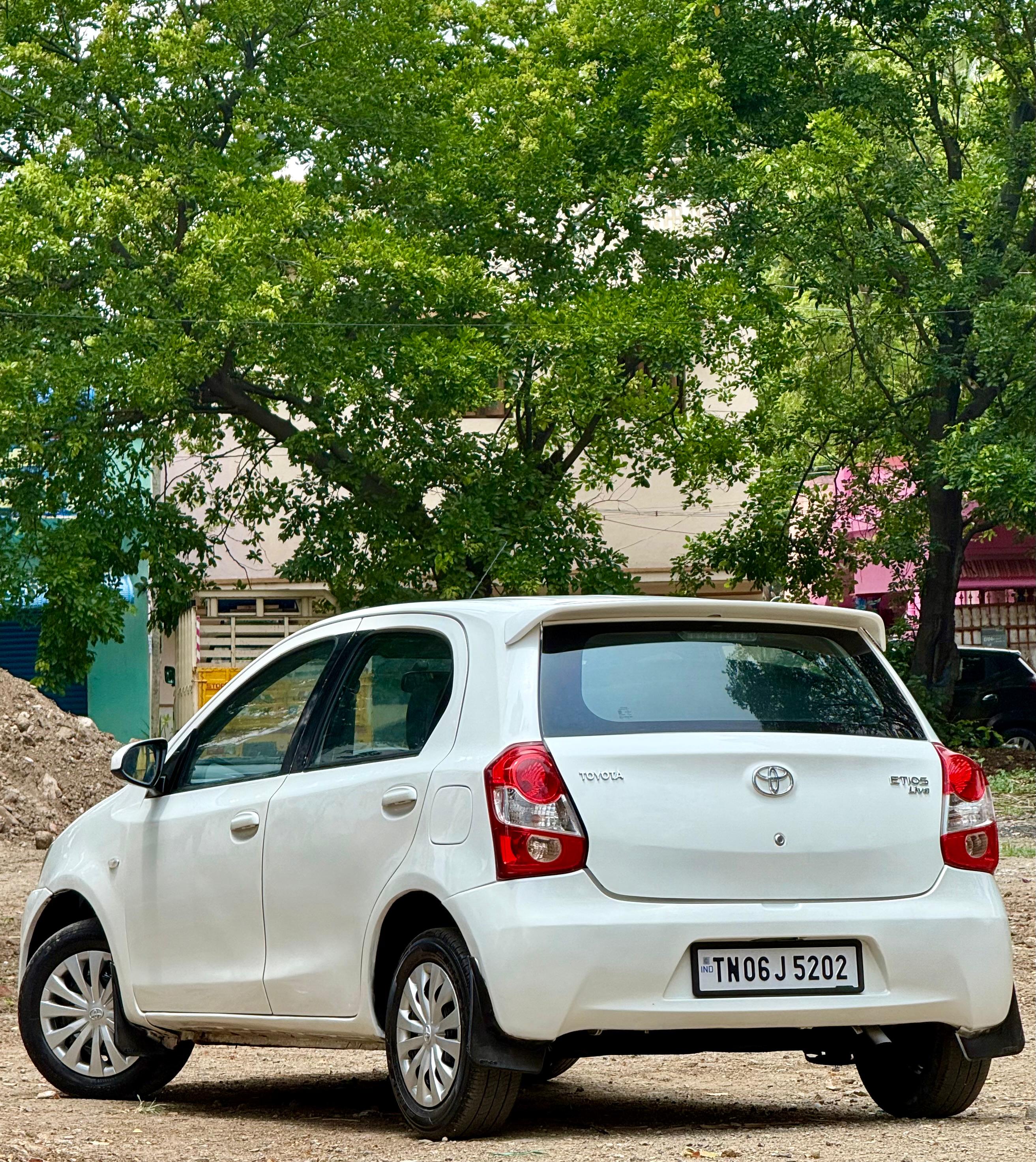 Toyota Etios Liva