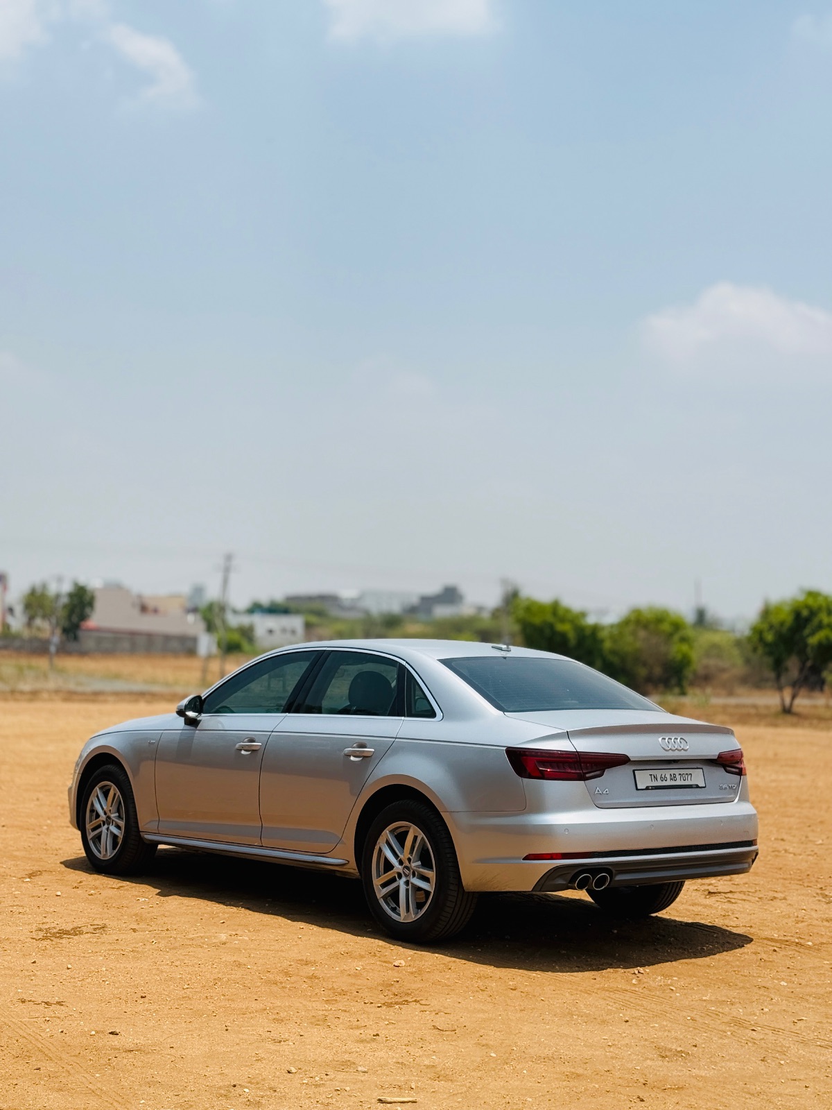 Audi A4 - Image 2