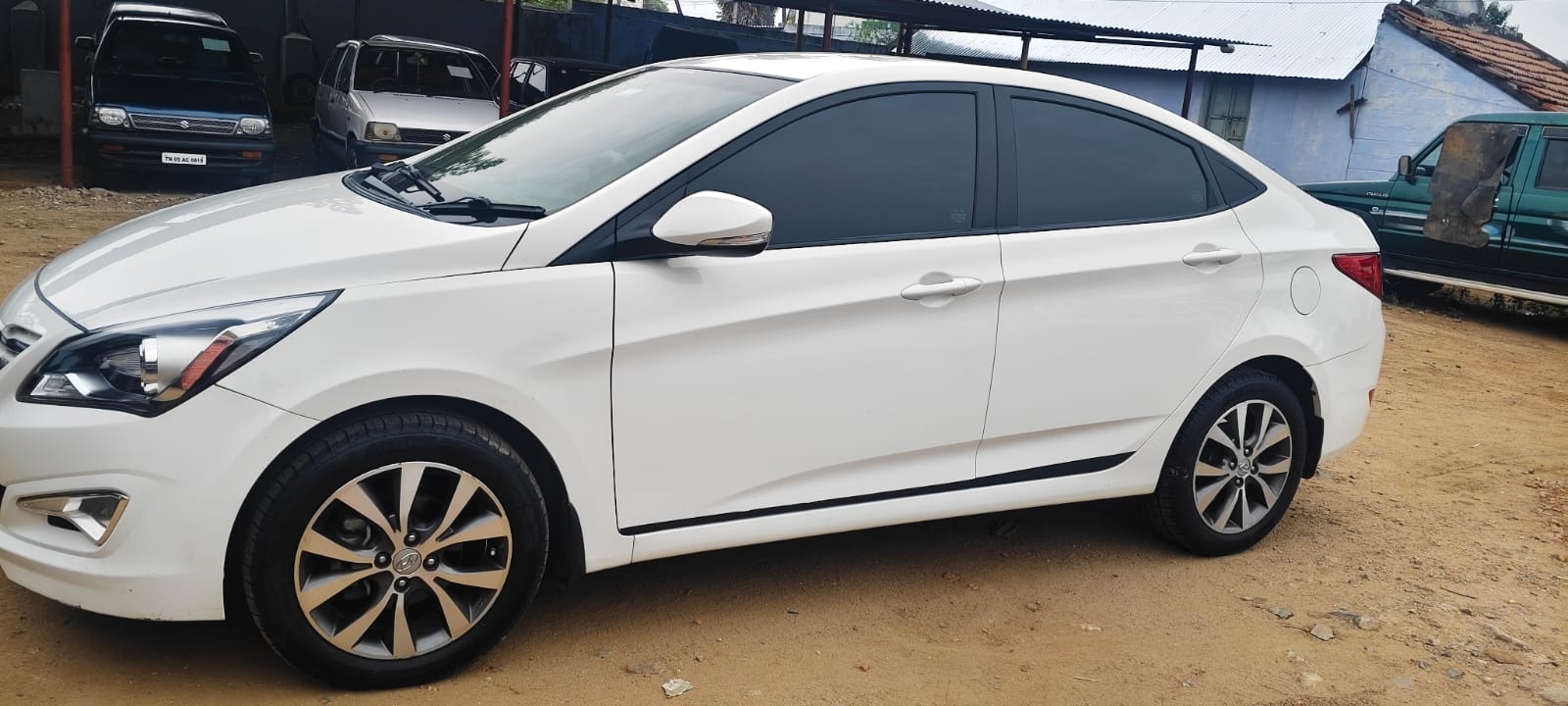 Hyundai Verna - Image 4