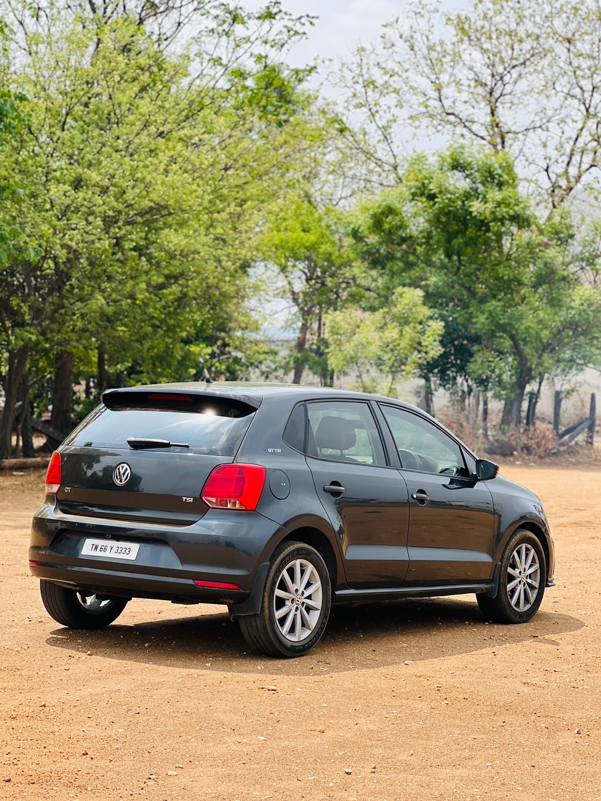 Volkswagen Polo - Image 8