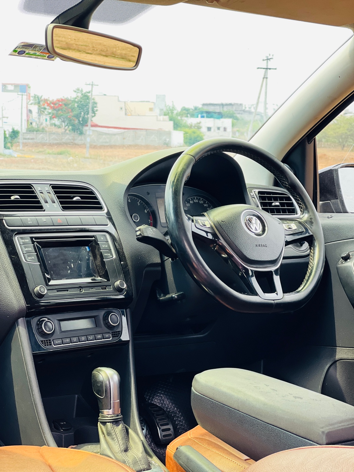 Volkswagen Polo - Image 3