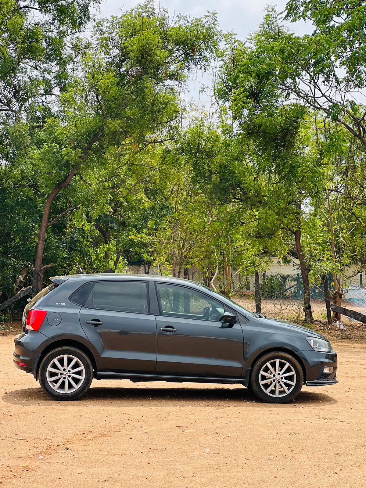 Volkswagen Polo - Image 5