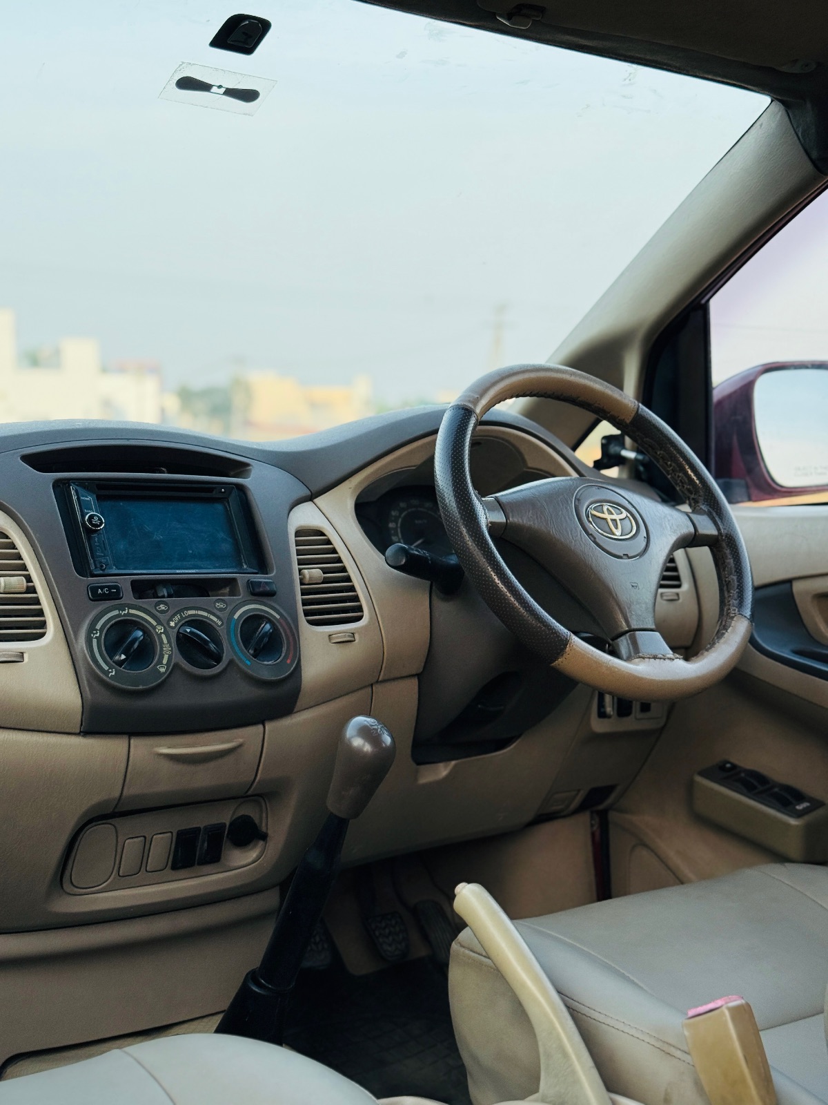 Toyota Innova - Image 5